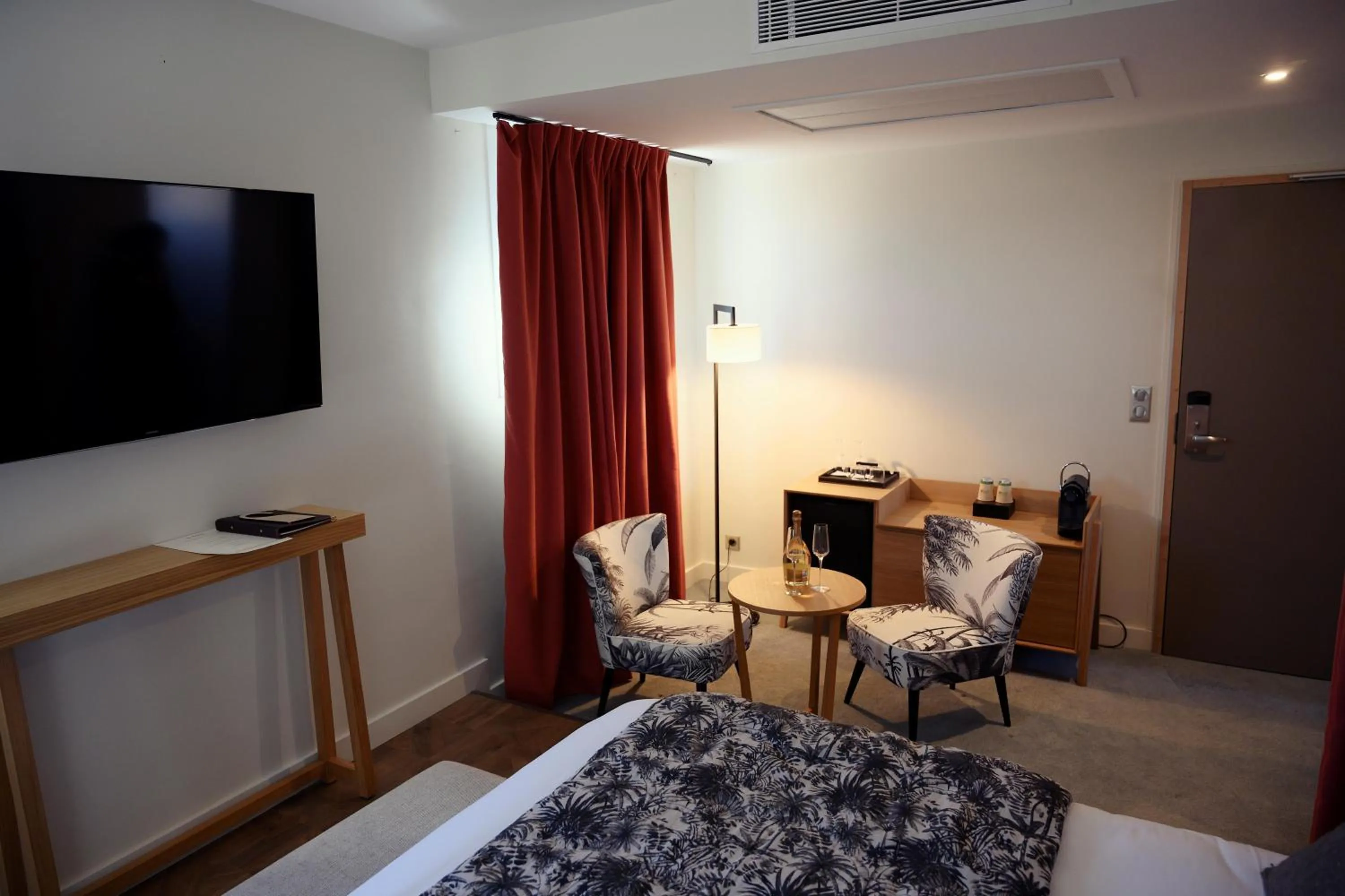 King Room in Hôtel Boutique Cézanne centre Aix-en-Provence