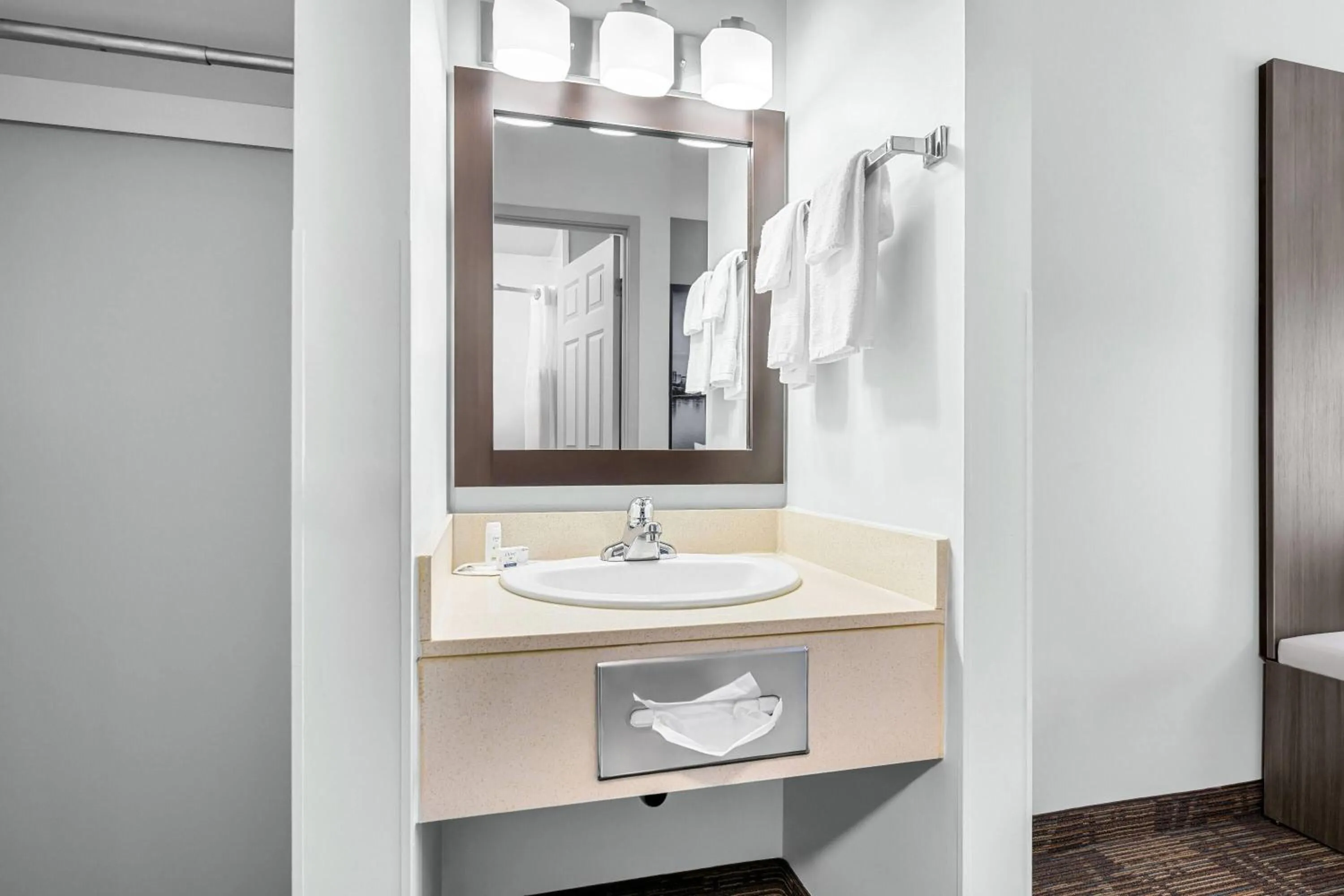 Deluxe Queen Room with Two Queen Beds - Non-Smoking in Super 8 by Wyndham Saskatoon Near Saskatoon Airport