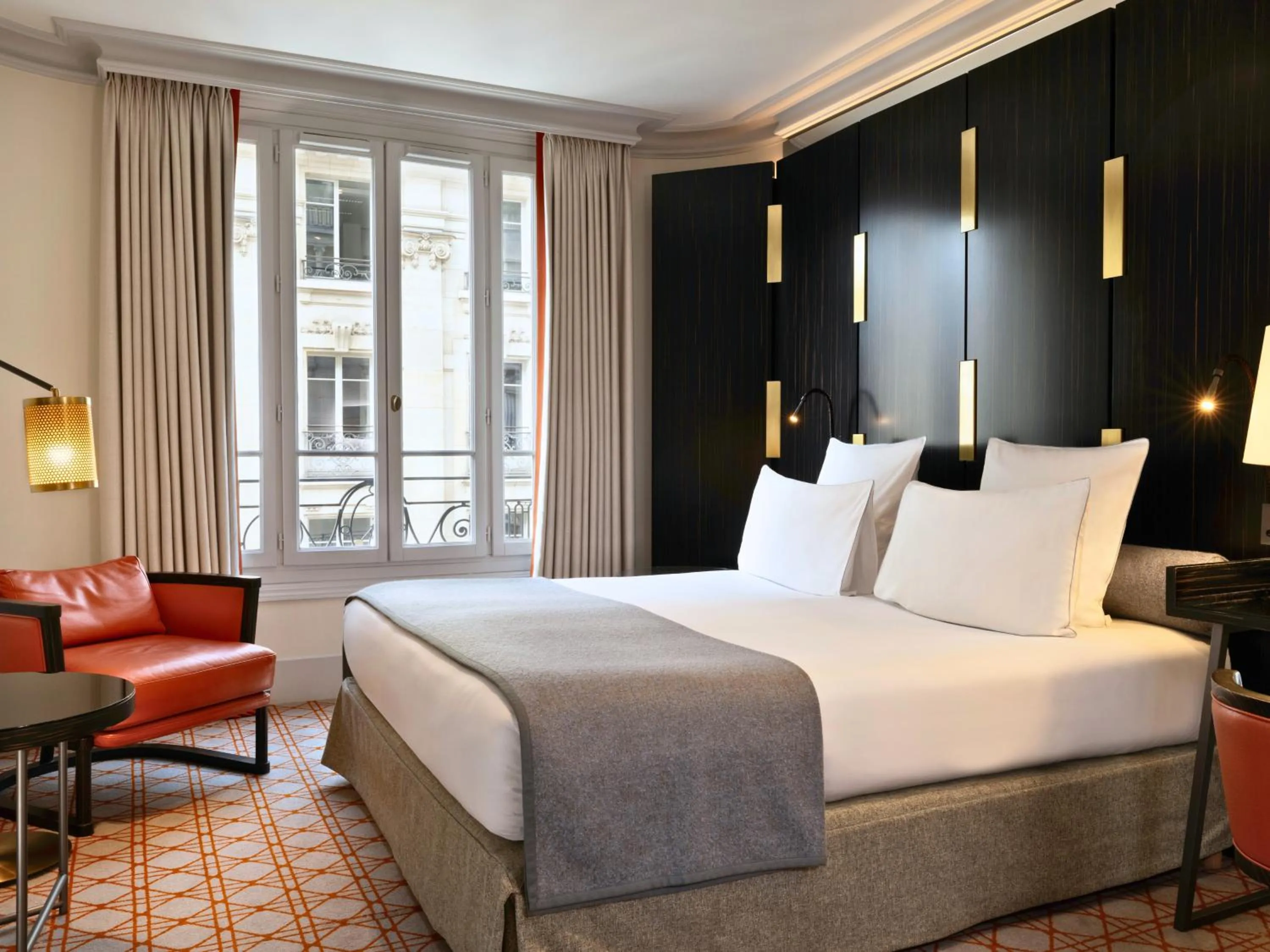 Superior Double Room in Hotel Montalembert