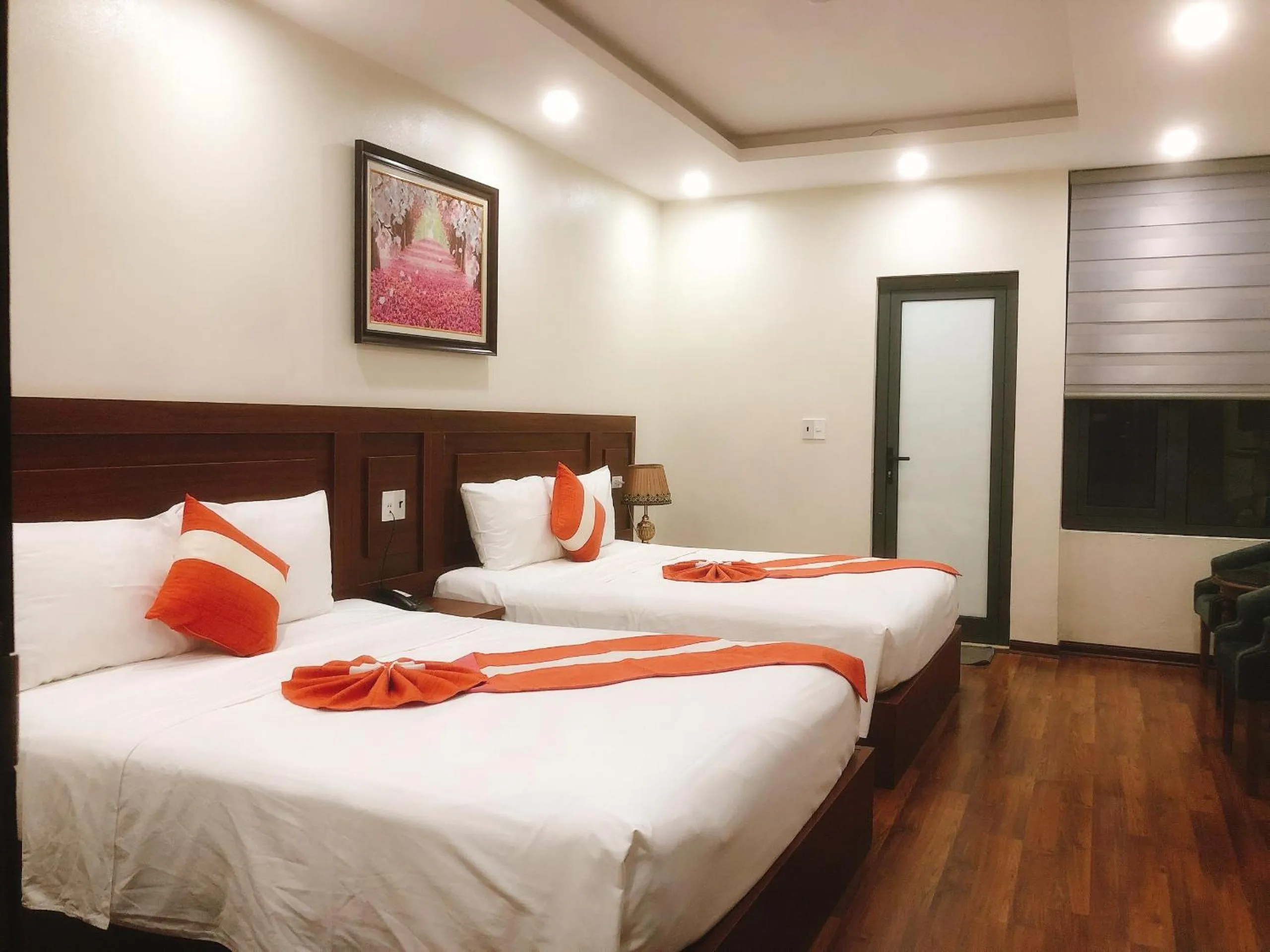 Standard Queen Room with Two Queen Beds in Gia Quý Hotel