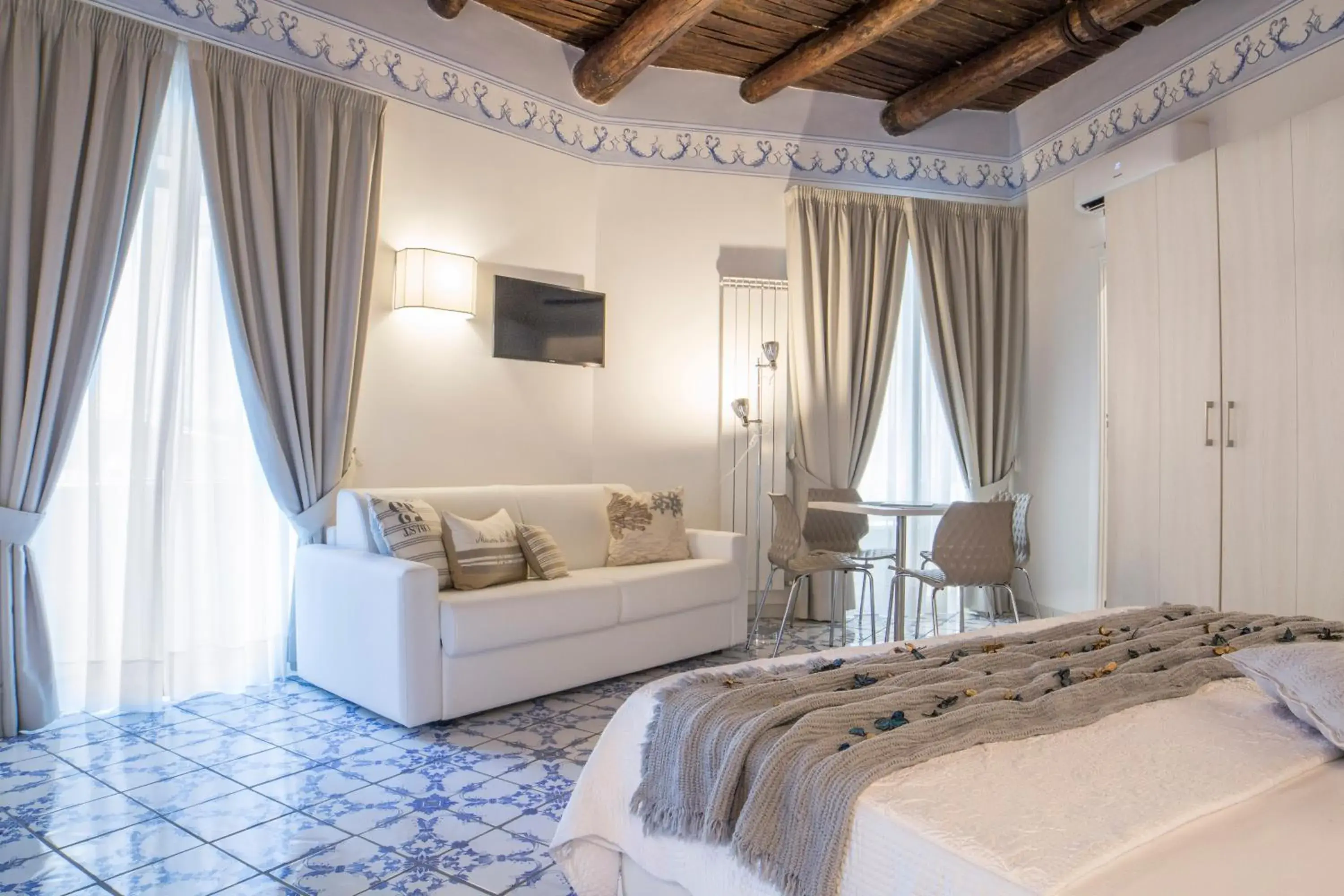 Morelli suite Morelli suite