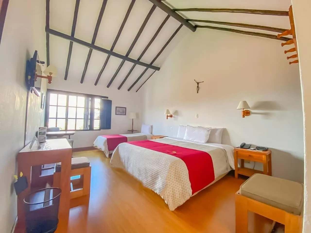 Deluxe Room - single occupancy in Hospederia Centro de Convenciones Duruelo