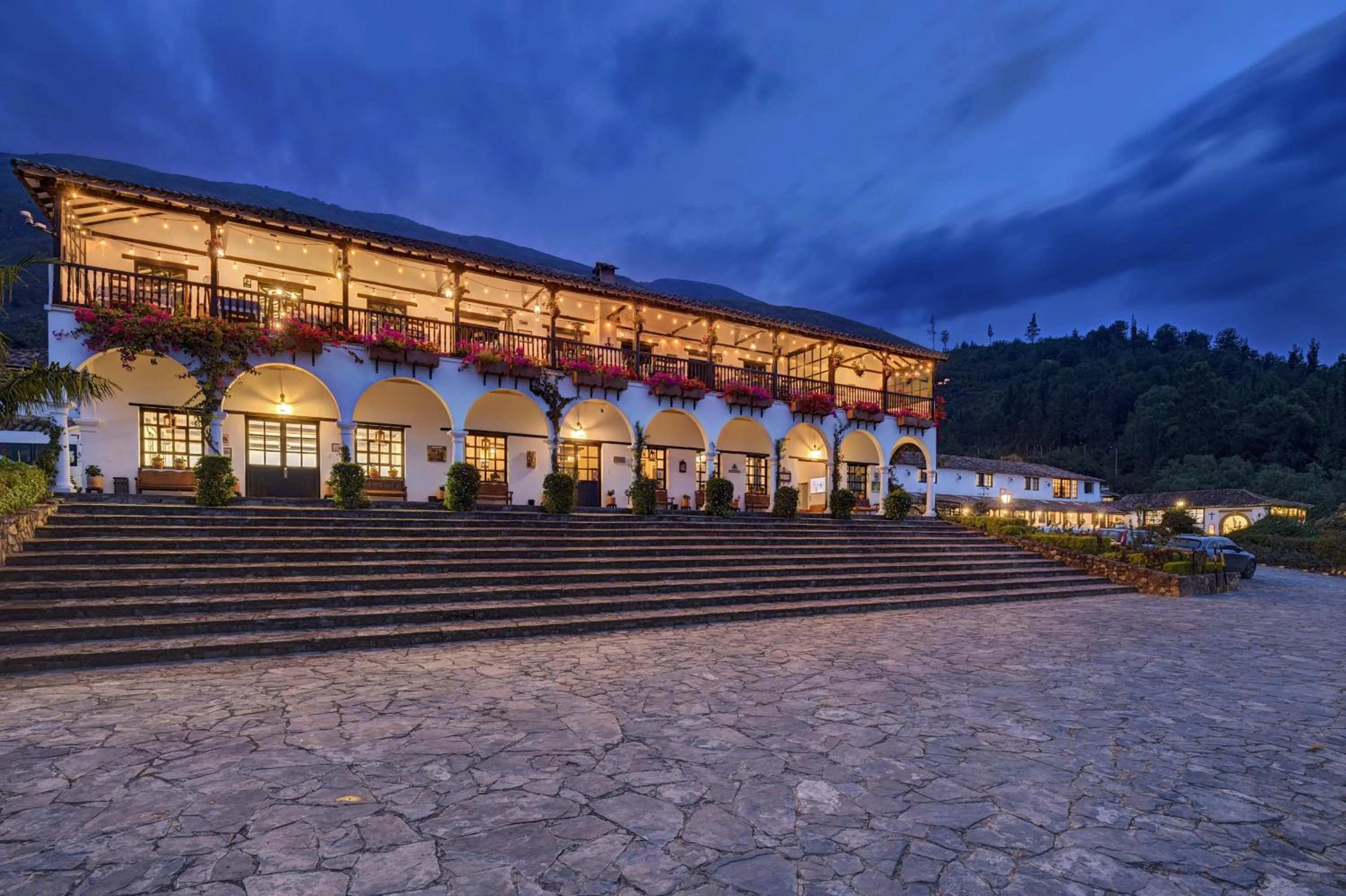 Hospederia Centro de Convenciones Duruelo