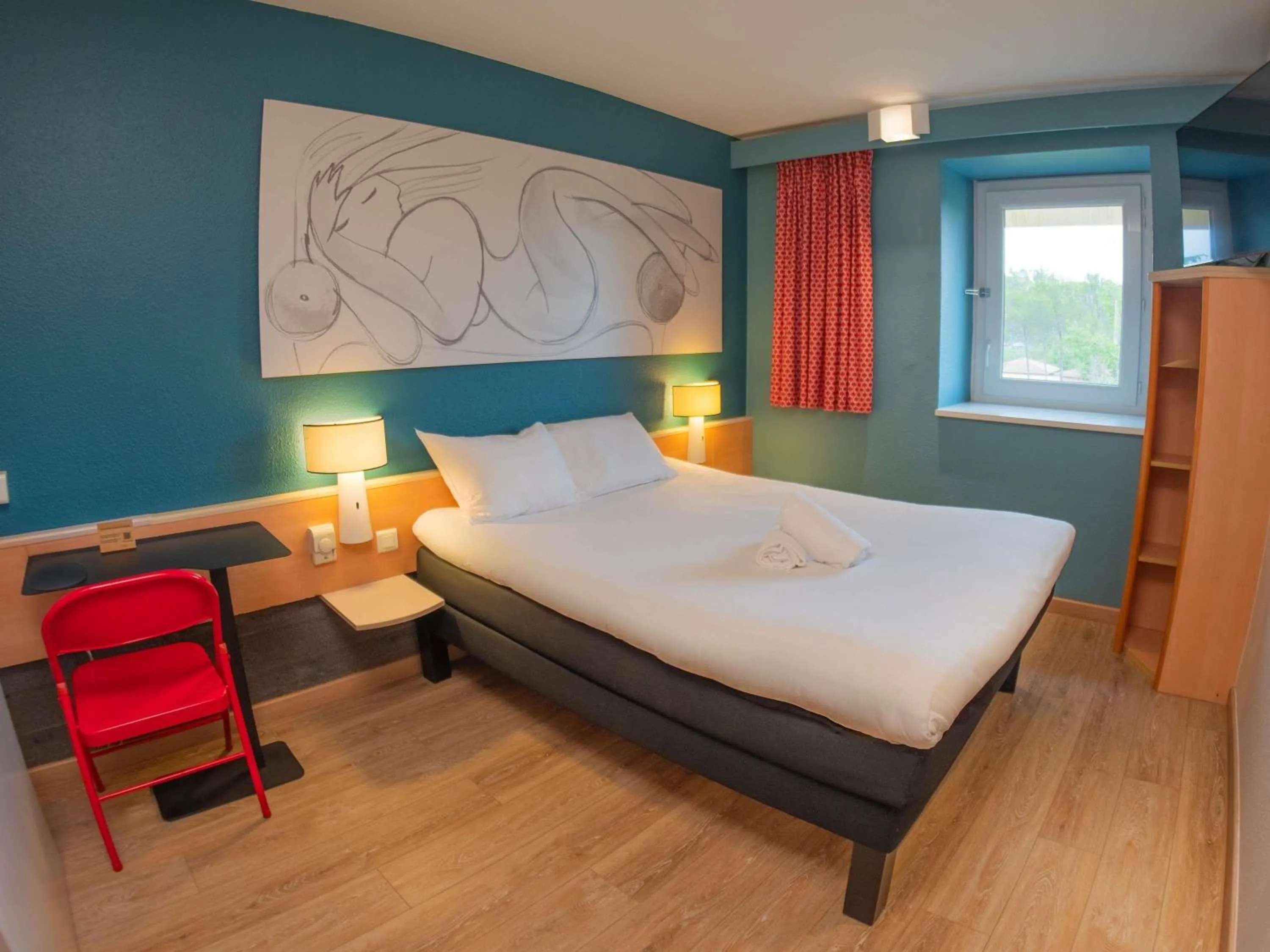 Standard Double Room in ibis Antibes Sophia-Antipolis