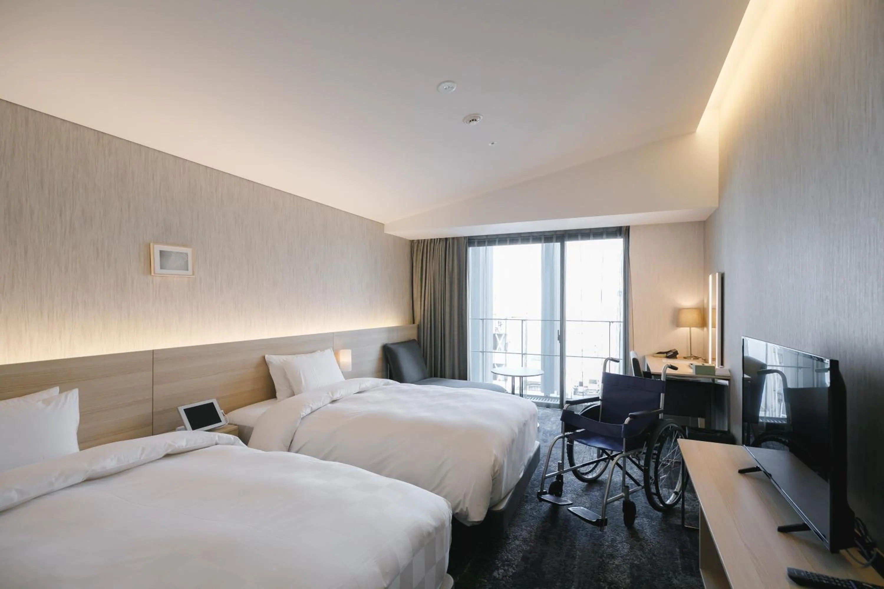 Twin Room - single occupancy - Disability Access in Hotel Royal Classic Osaka