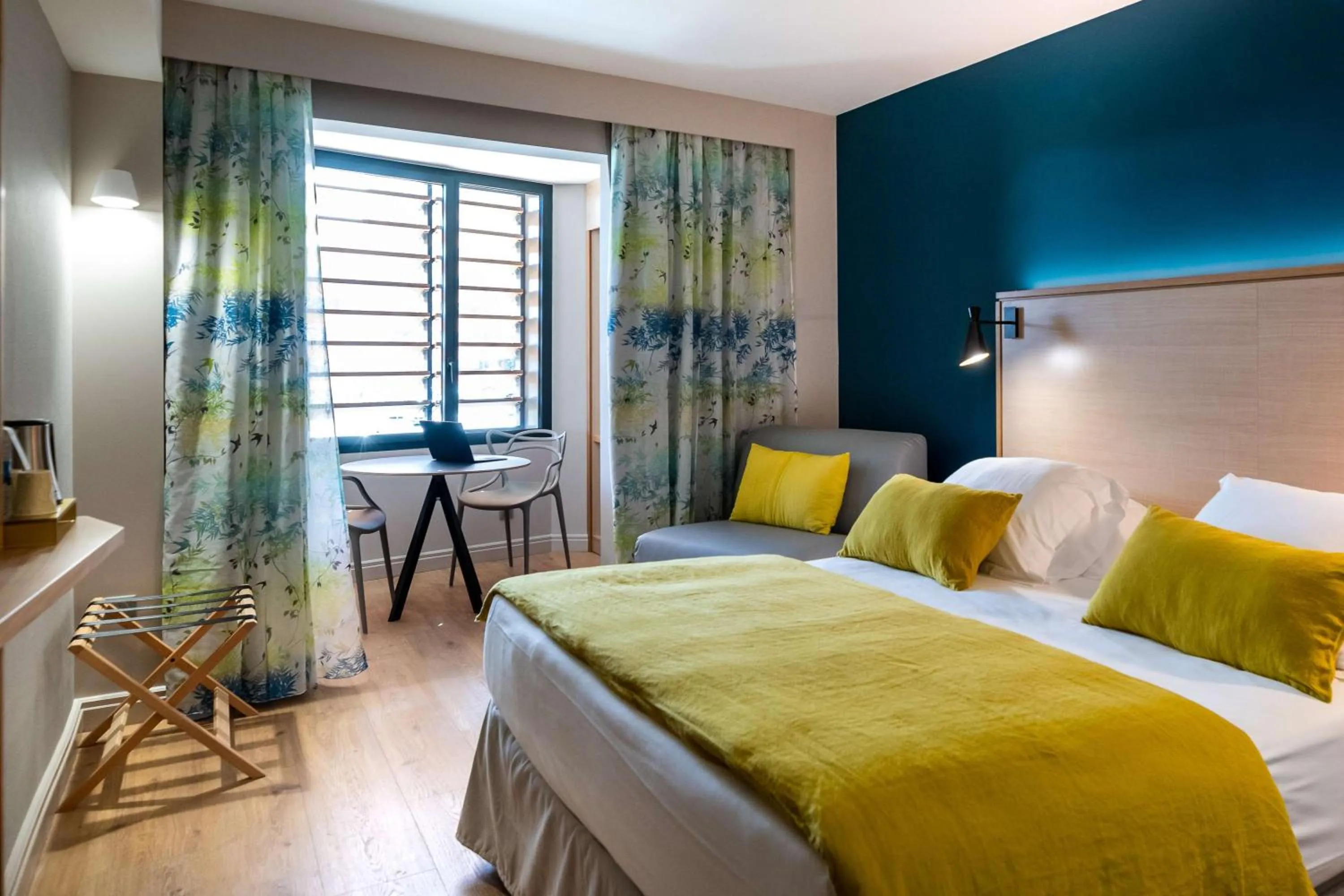 Superior Queen Room with Sofa Bed in Best Western Montecristo-Bastia