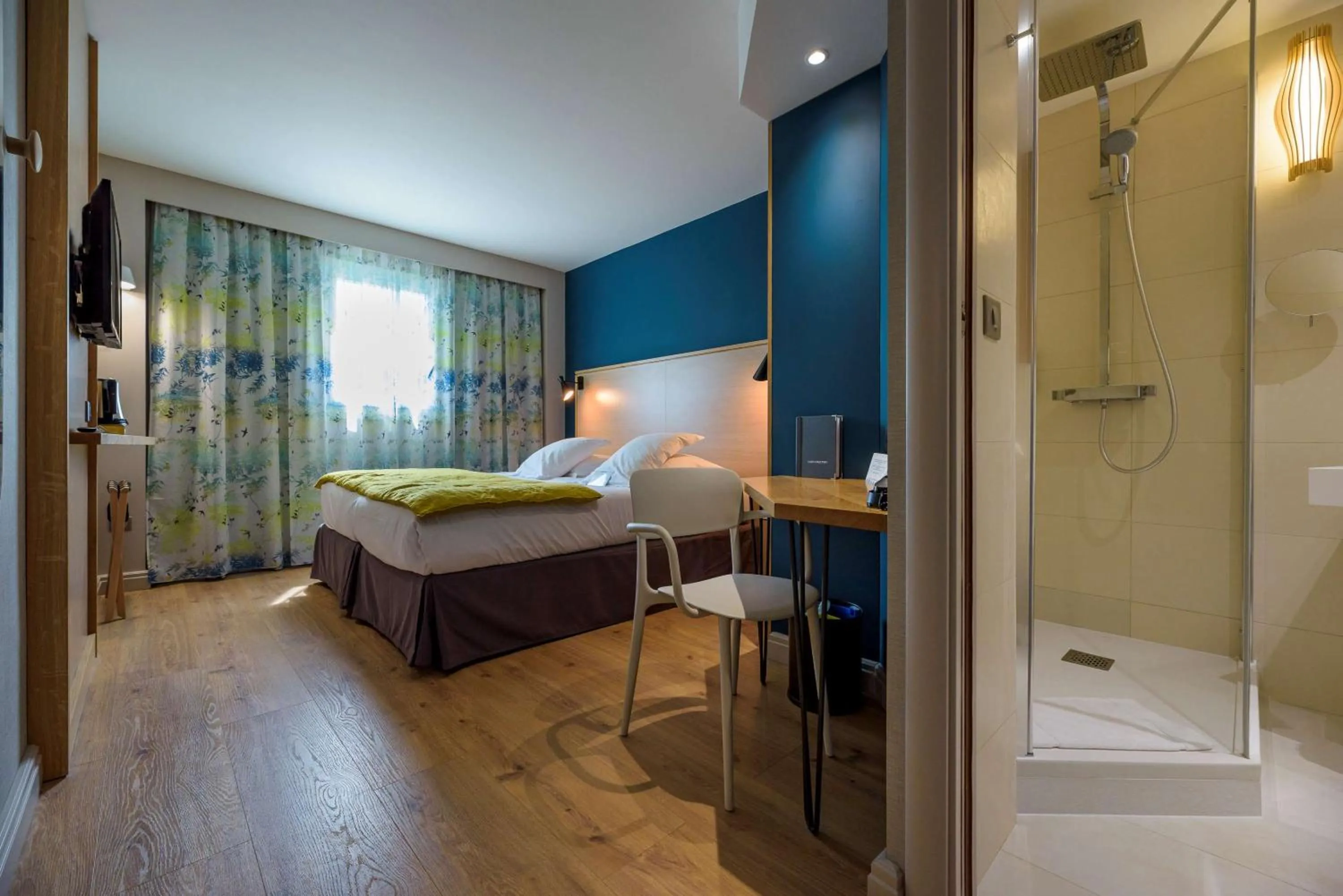 Connecting Room in Best Western Montecristo-Bastia