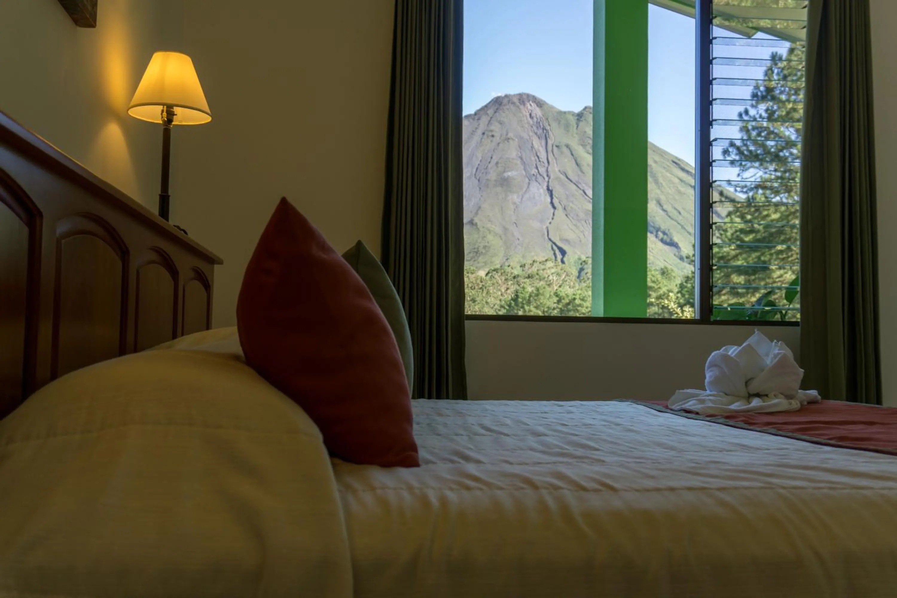 Phil’s Villa + Waterfall in Arenal Observatory Lodge & Trails