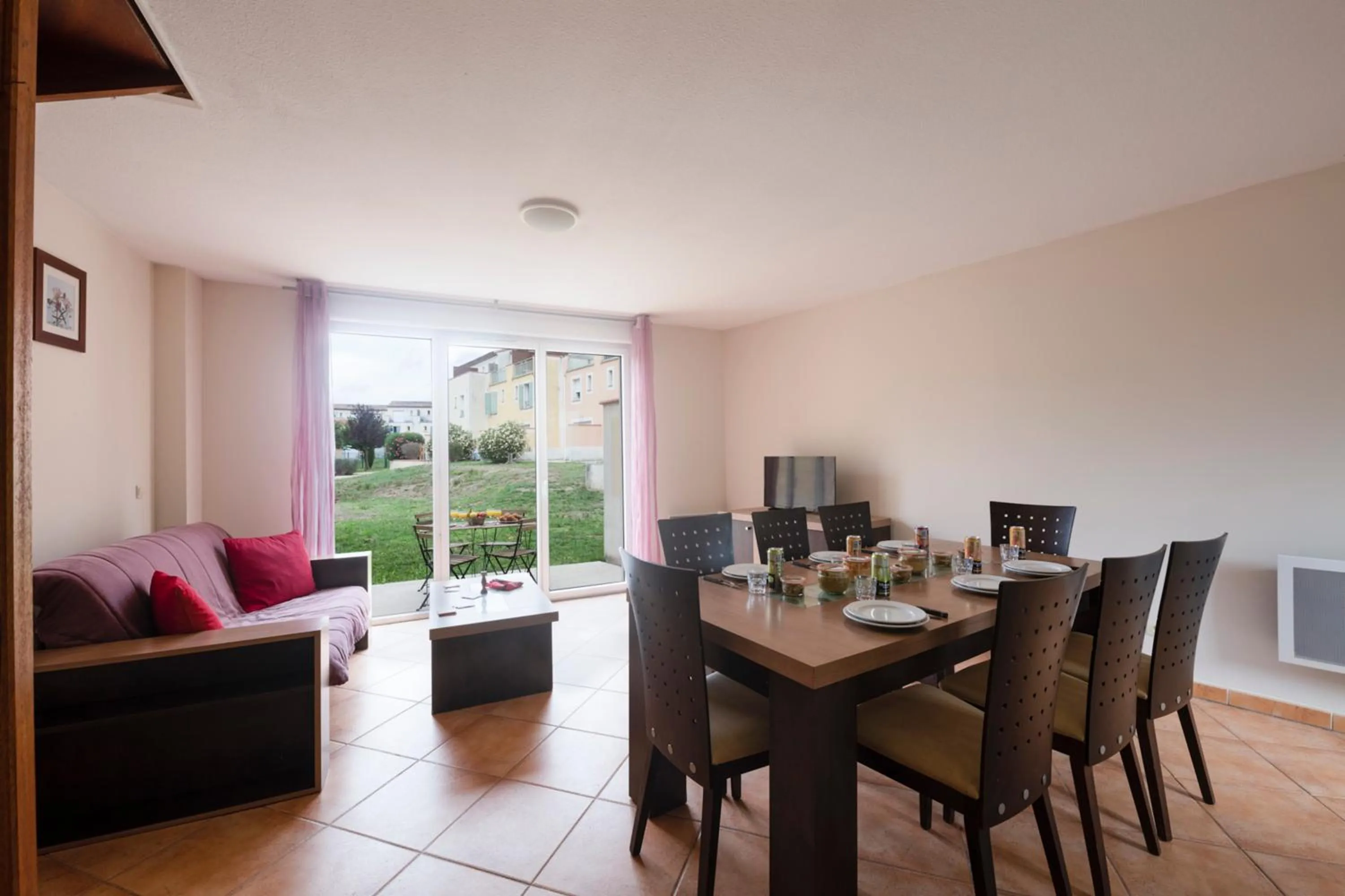 Three-Bedroom Villa in Garden & City Aix En Provence - Rousset