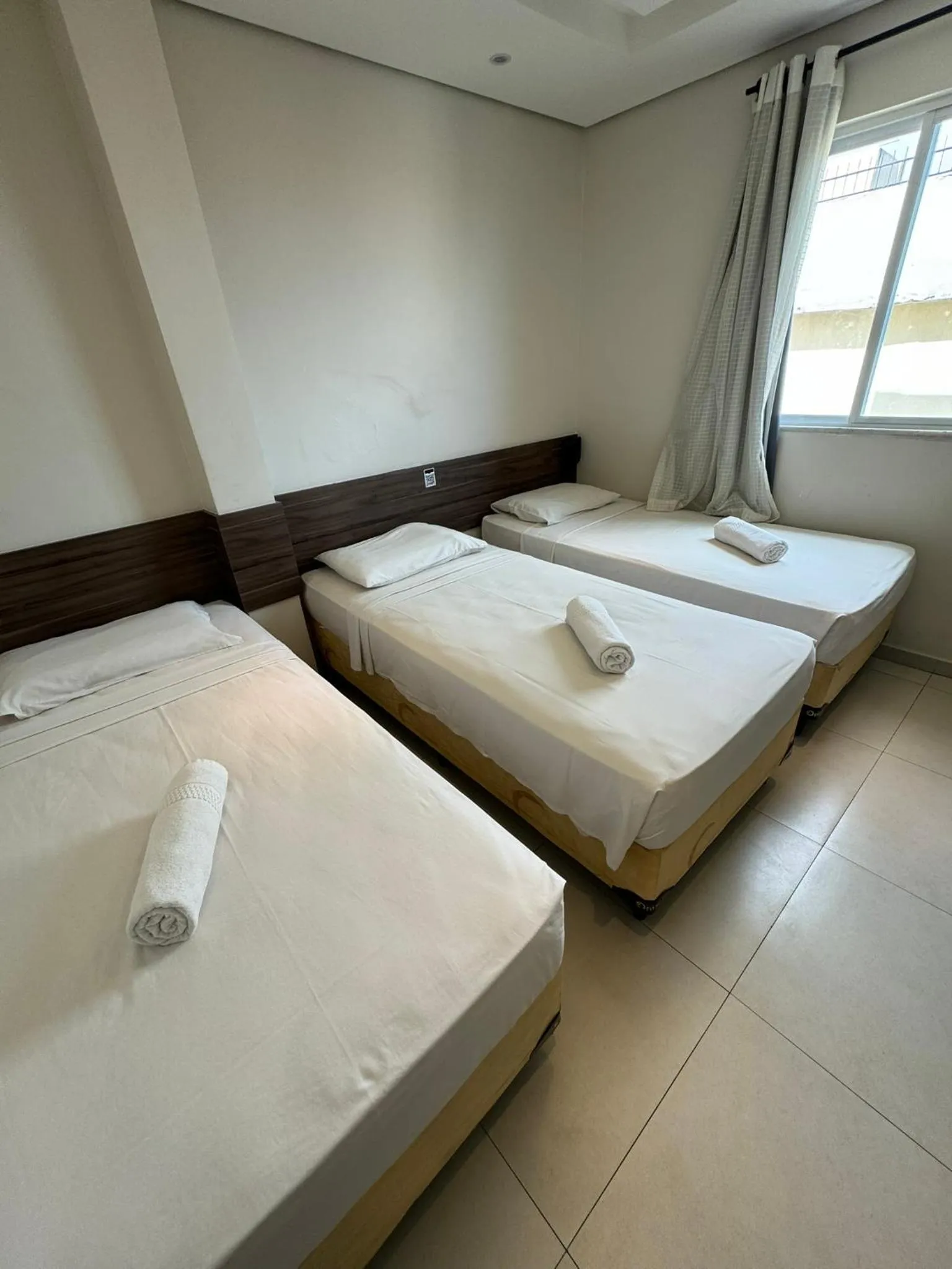 Standard Triple Room in Angra Praia Hotel