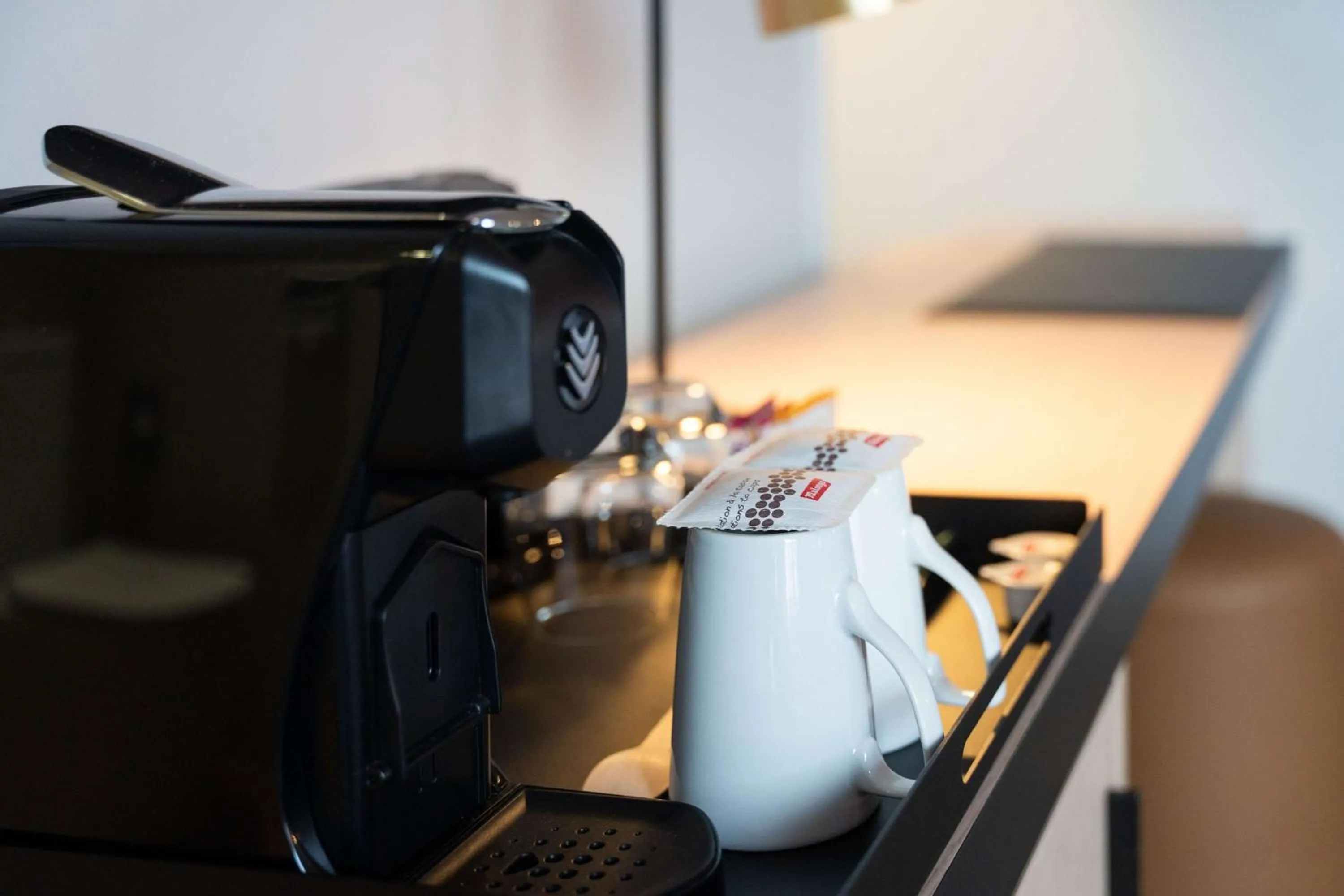 Executive Queen Room in Best Western Premier Le Masq Hotel