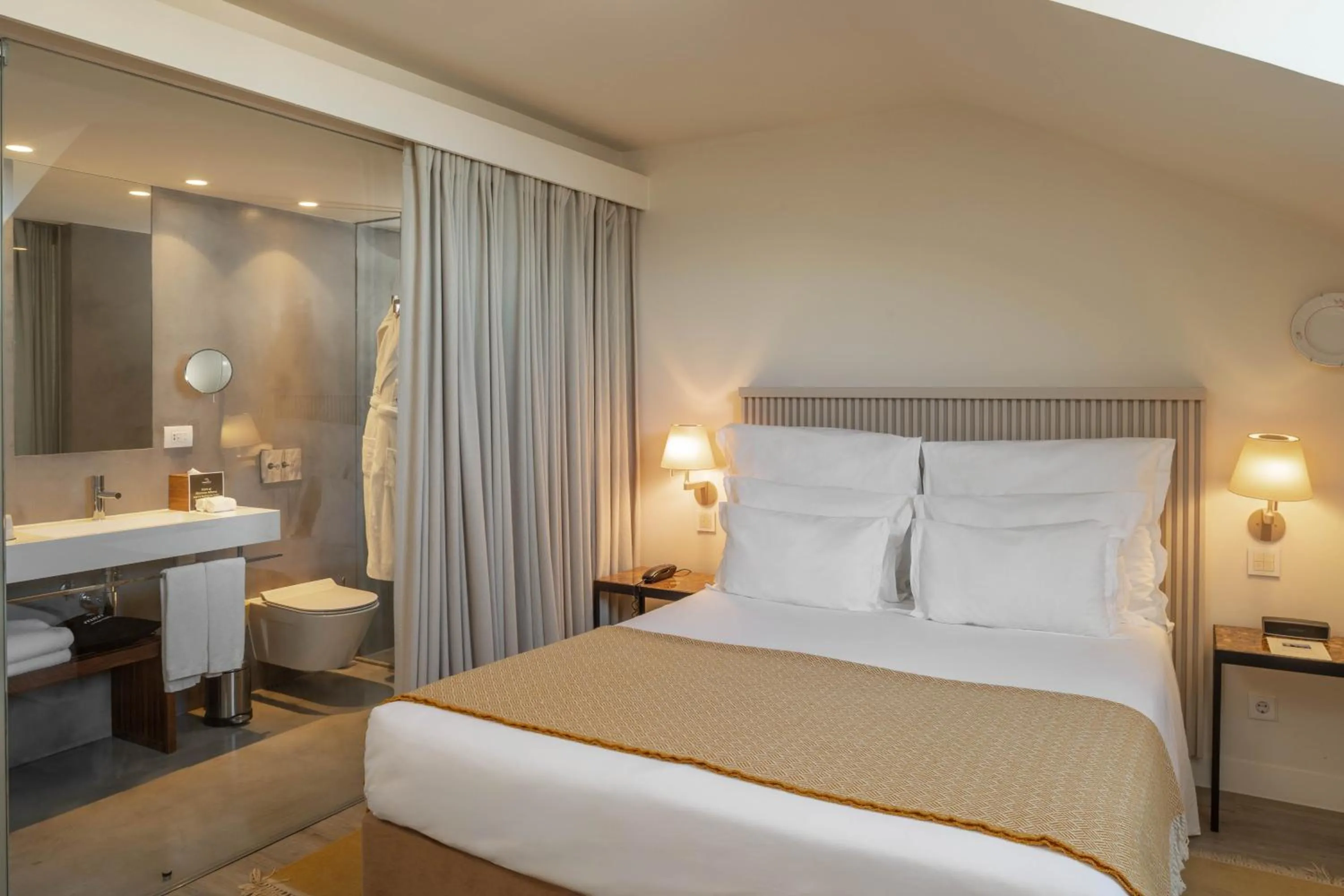 Mansard - Double Room in Memmo Alfama - Design Hotels