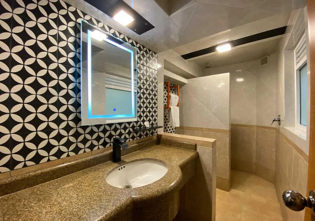 Executive Family Room in Hotel Villa de Madrid