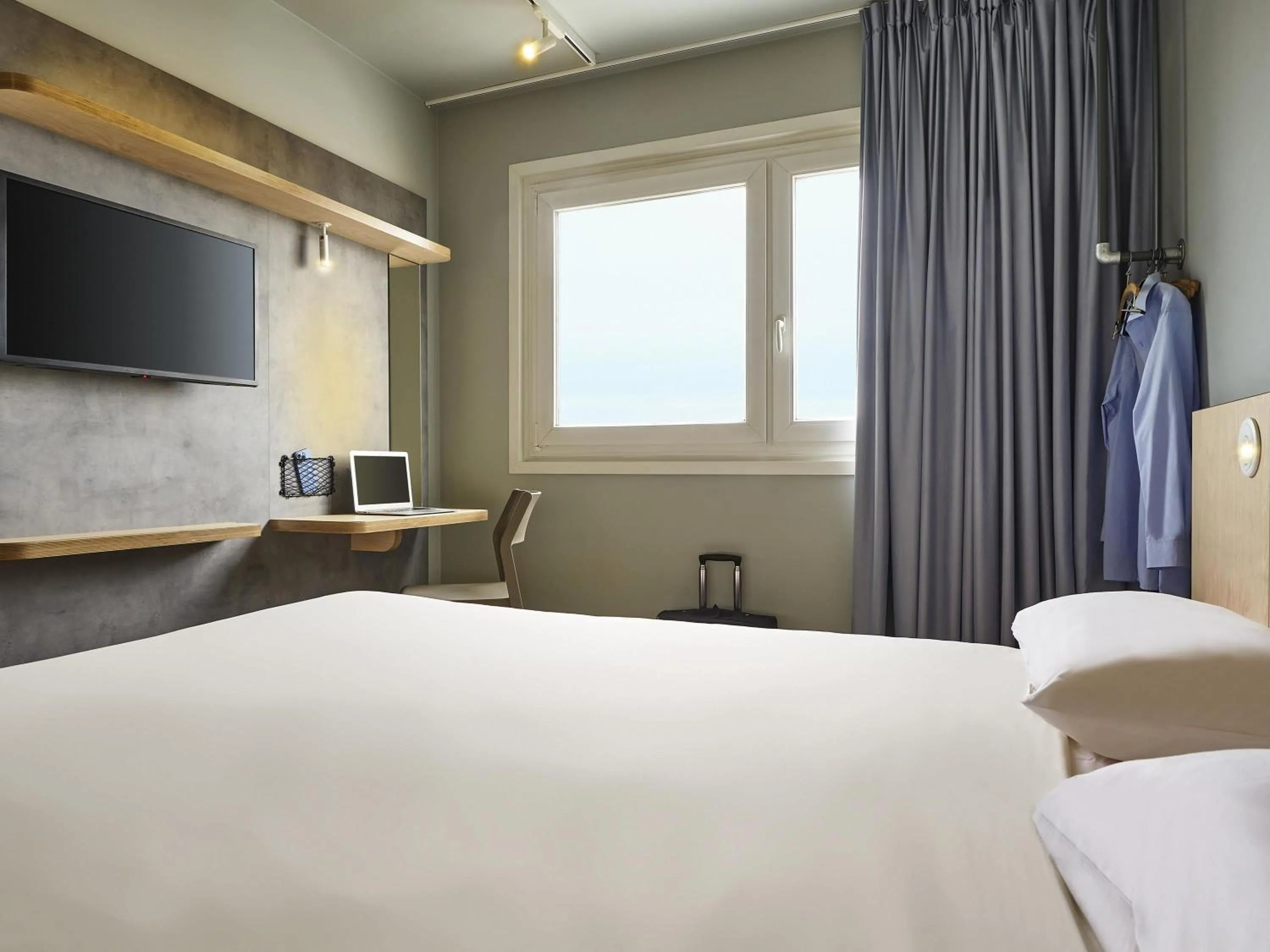 Double Room in ibis budget Paris Porte d'Aubervilliers