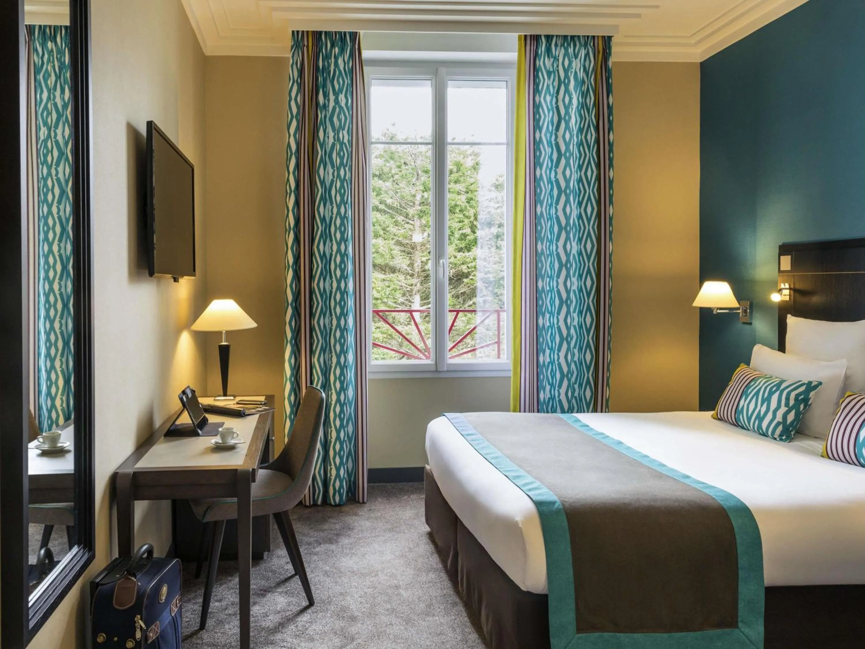 Classic Room with Batch and Park View in Hotel Mercure La Baule Majestic