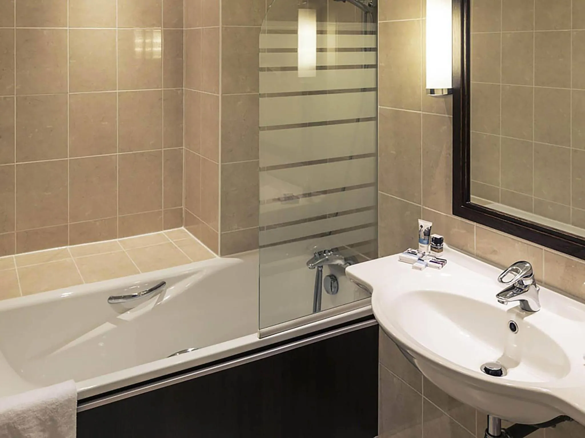 Classic Double Room in Hotel Mercure Rennes Cesson