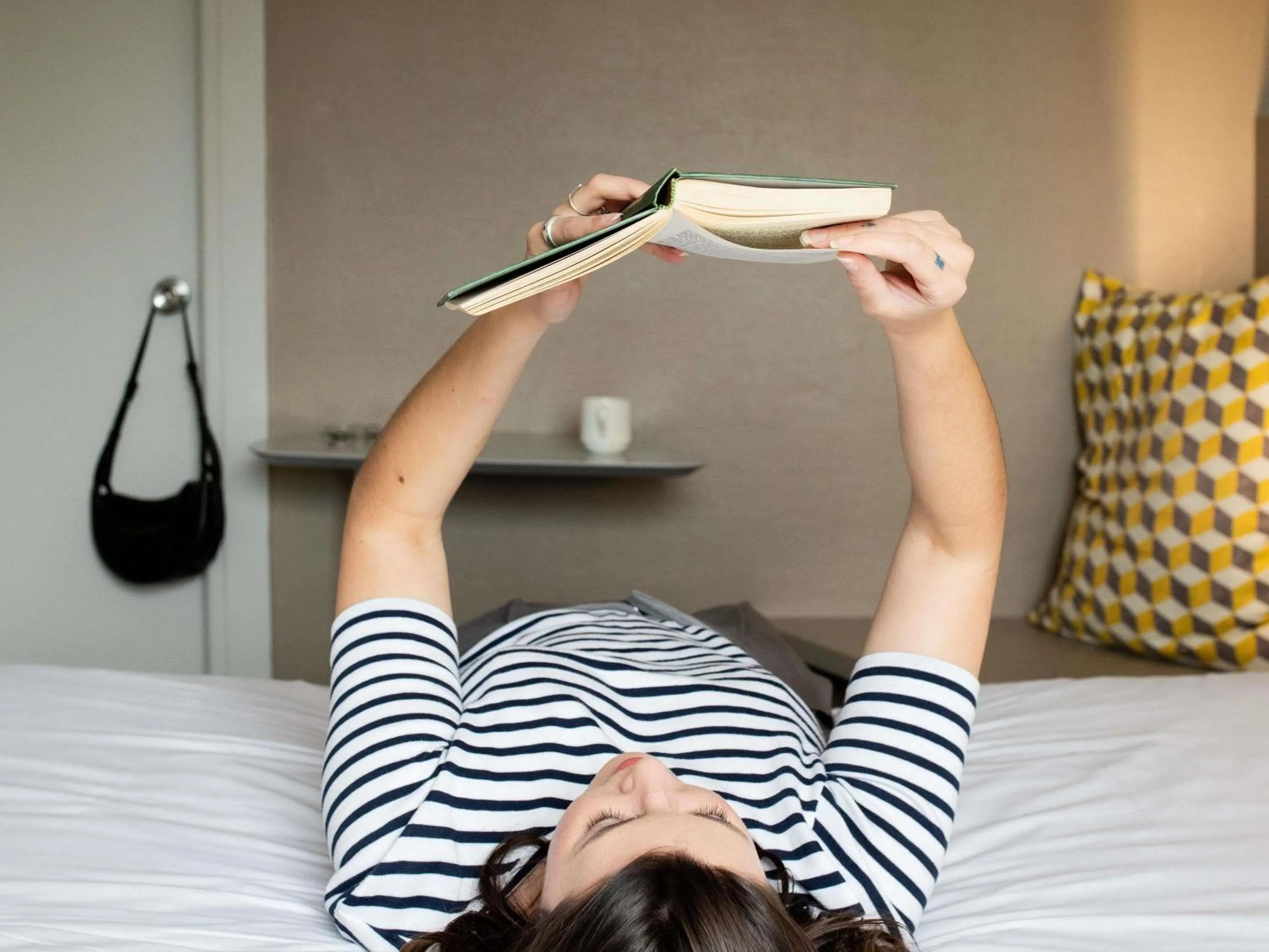 Standard Twin Room in ibis Styles Paris Bercy