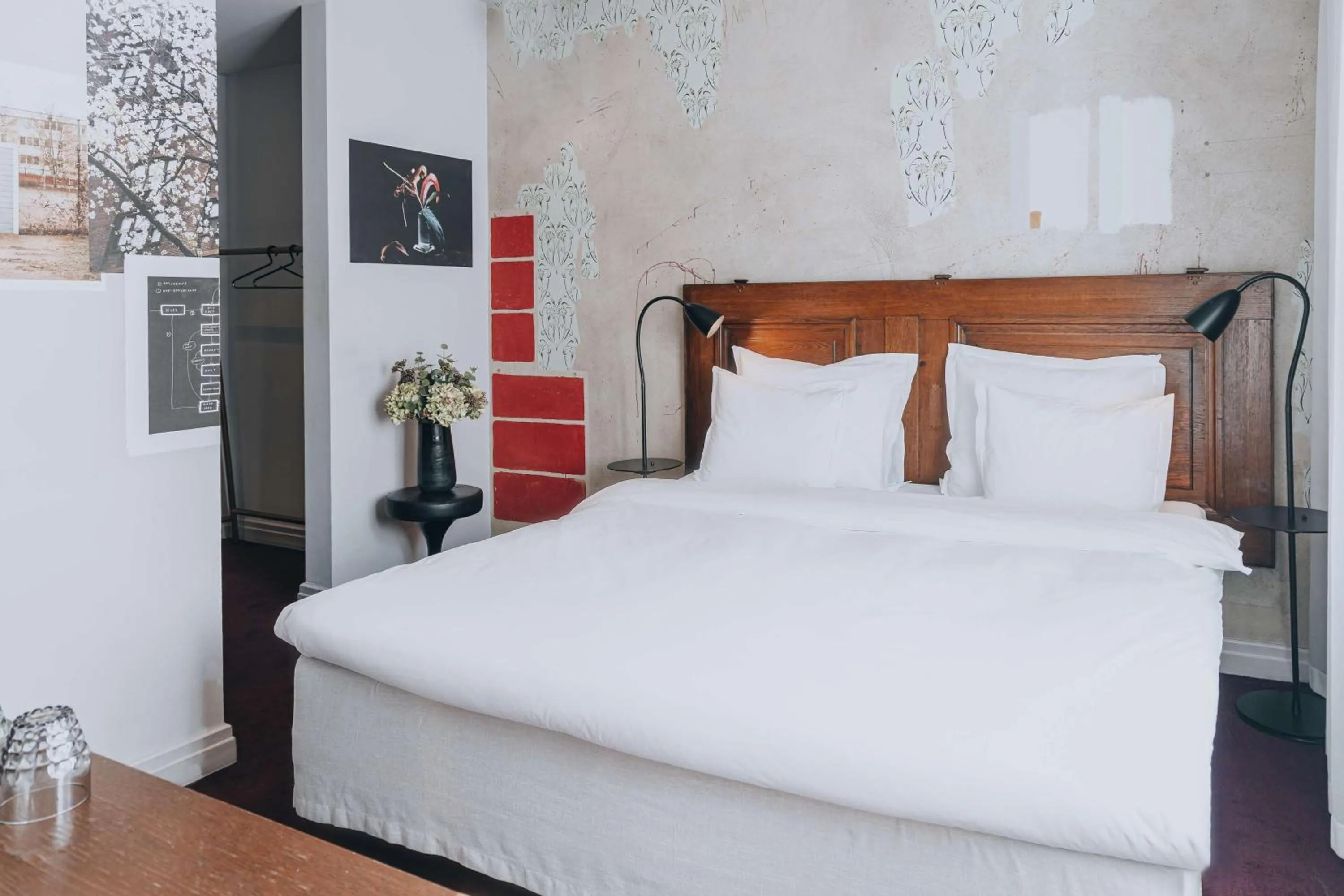 Queen Room in STORY HOTEL STOCKHOLM STUREPLAN, in JdV by Hyatt