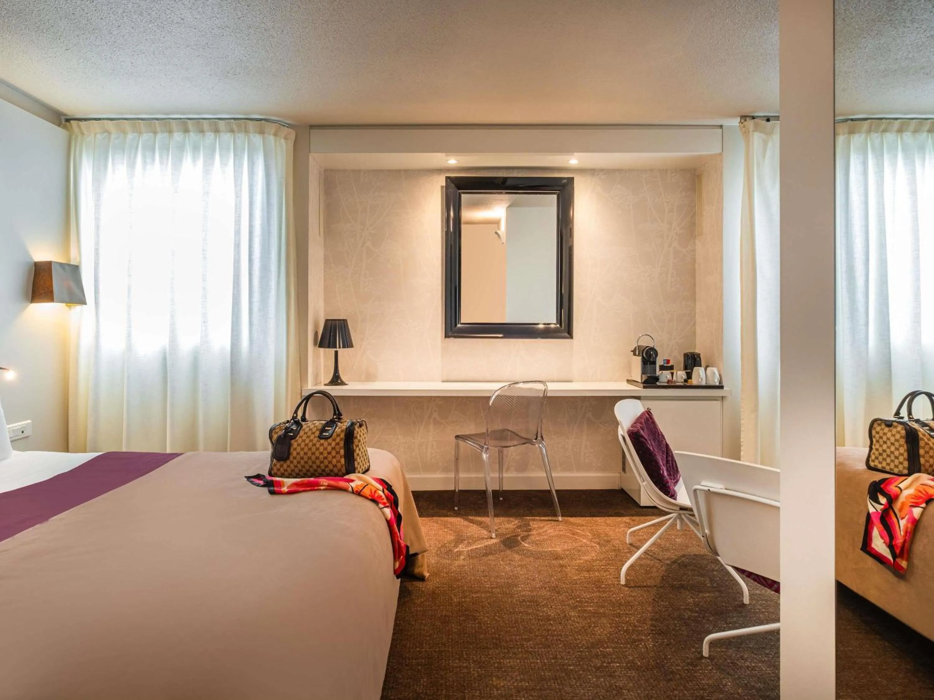 Junior Suite with One Double Bed in Mercure Le Mans Batignolles - Hotel & Spa