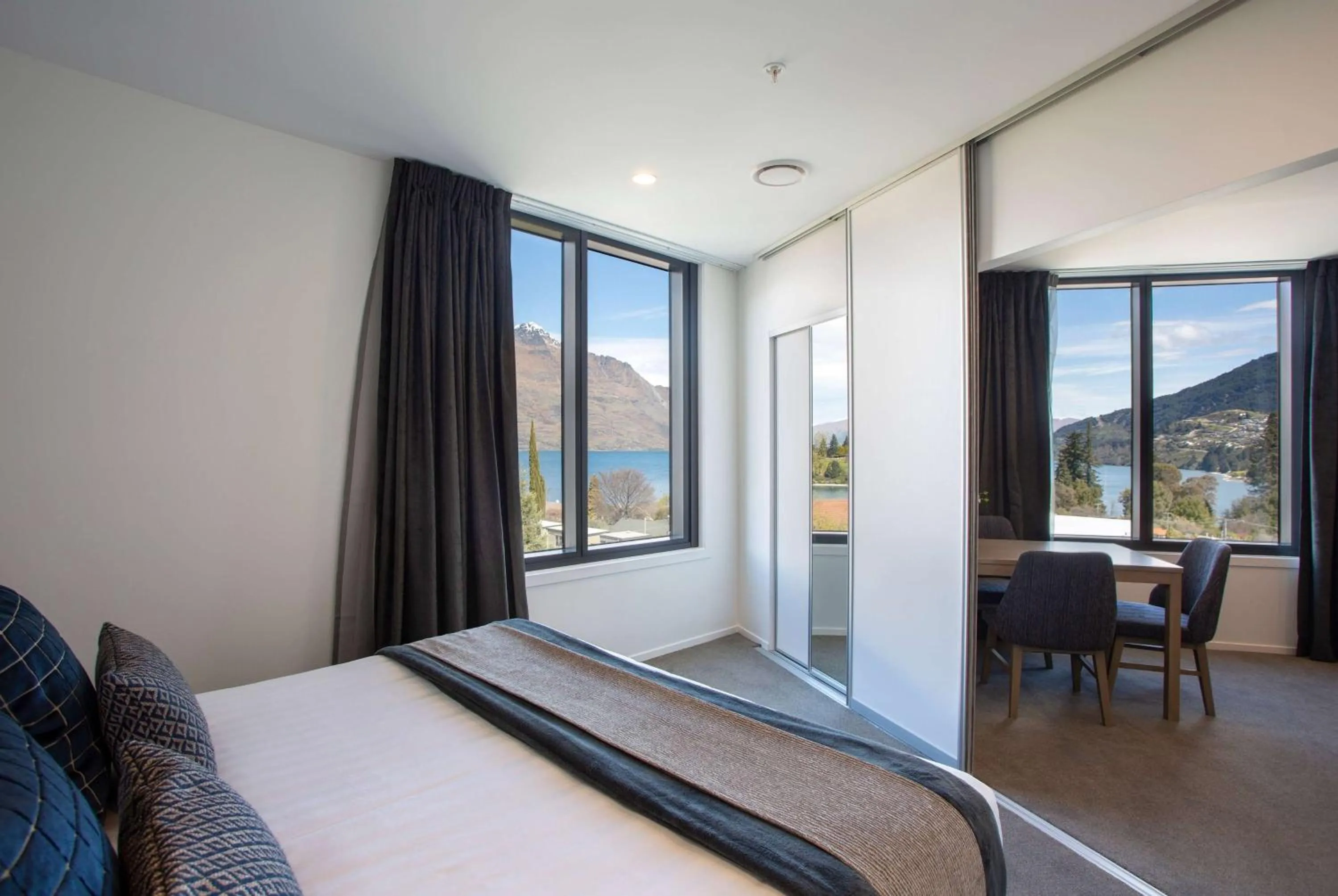 One-Bedroom Accessible Apartment - Lake View in Ramada by Wyndham Queenstown Central