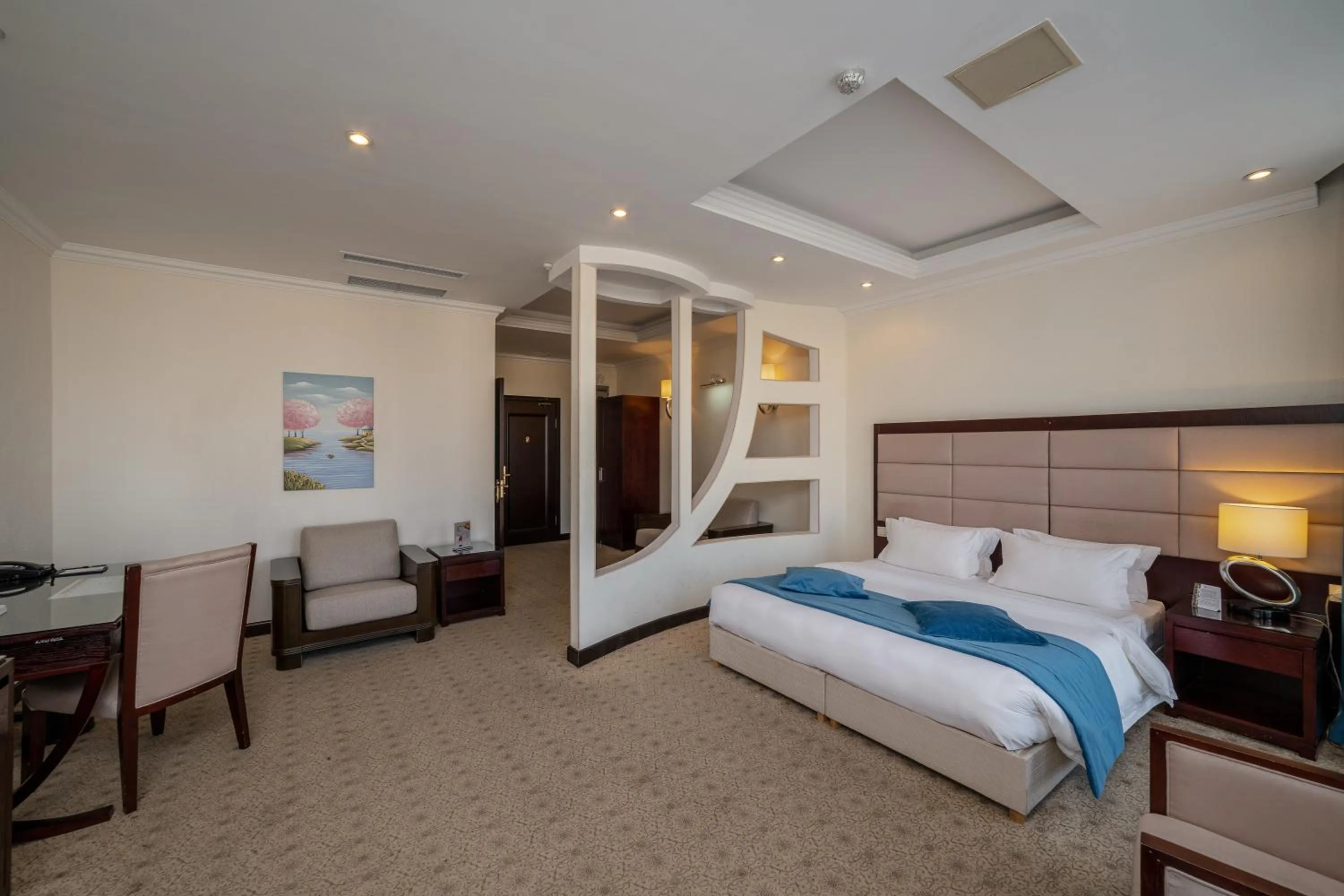 Deluxe Double Room - single occupancy in Jannat Regency