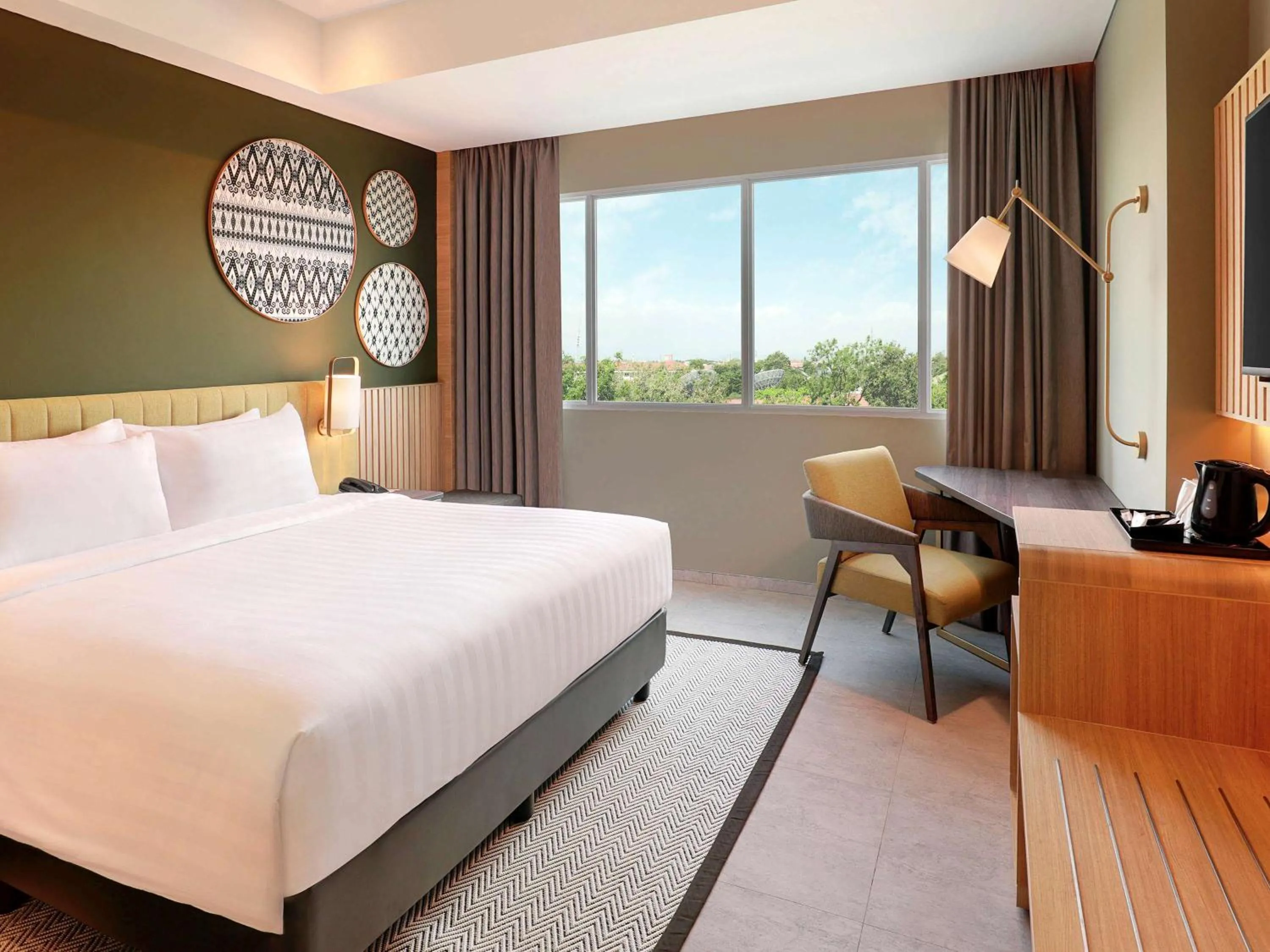 Superior King Room in Mercure Makassar Nexa Pettarani