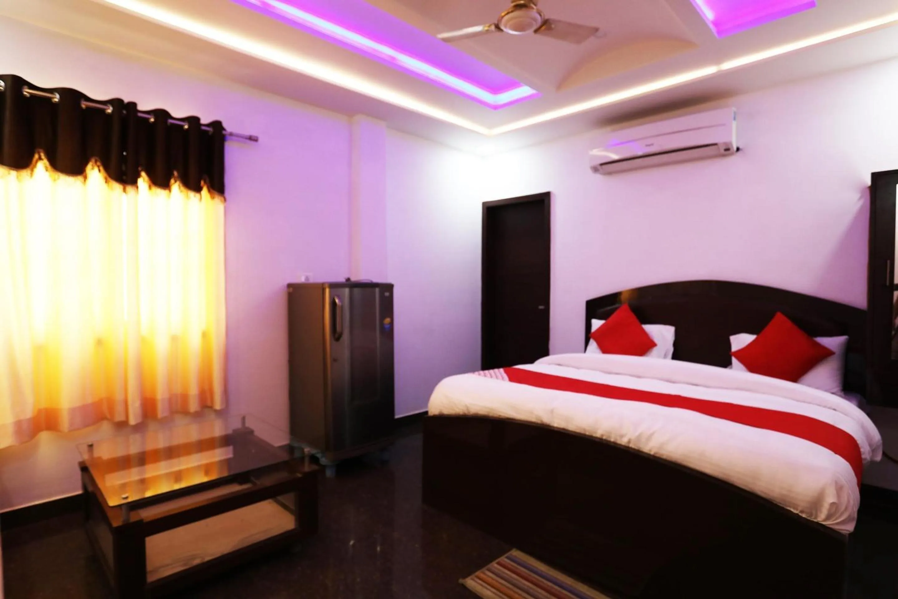 Standard Double Room - single occupancy in Hotel O Salt And Pepper Hotel And Resturant