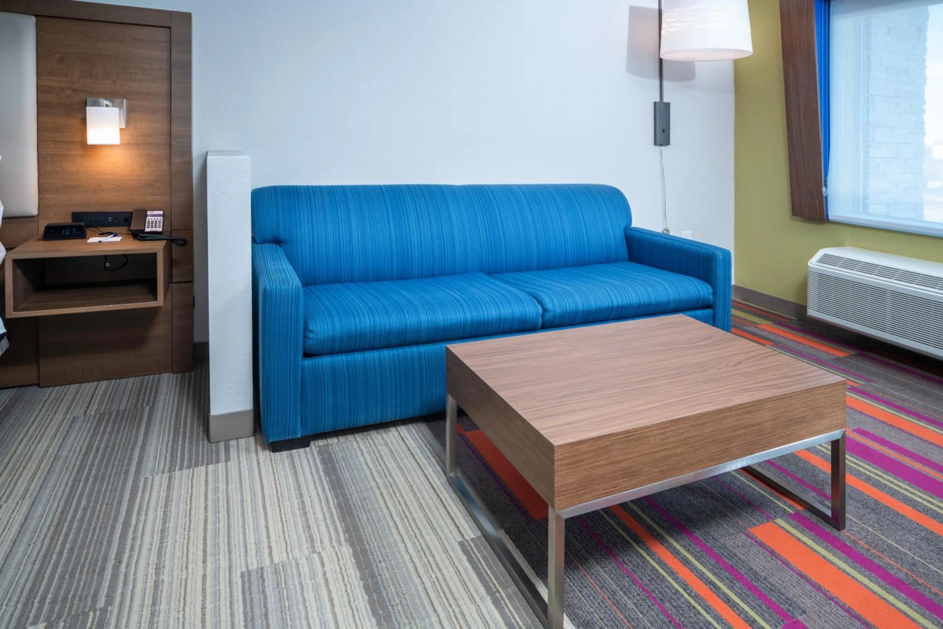 Standard Room in Holiday Inn Express & Suites - Florence - Cincinnati Airport by IHG