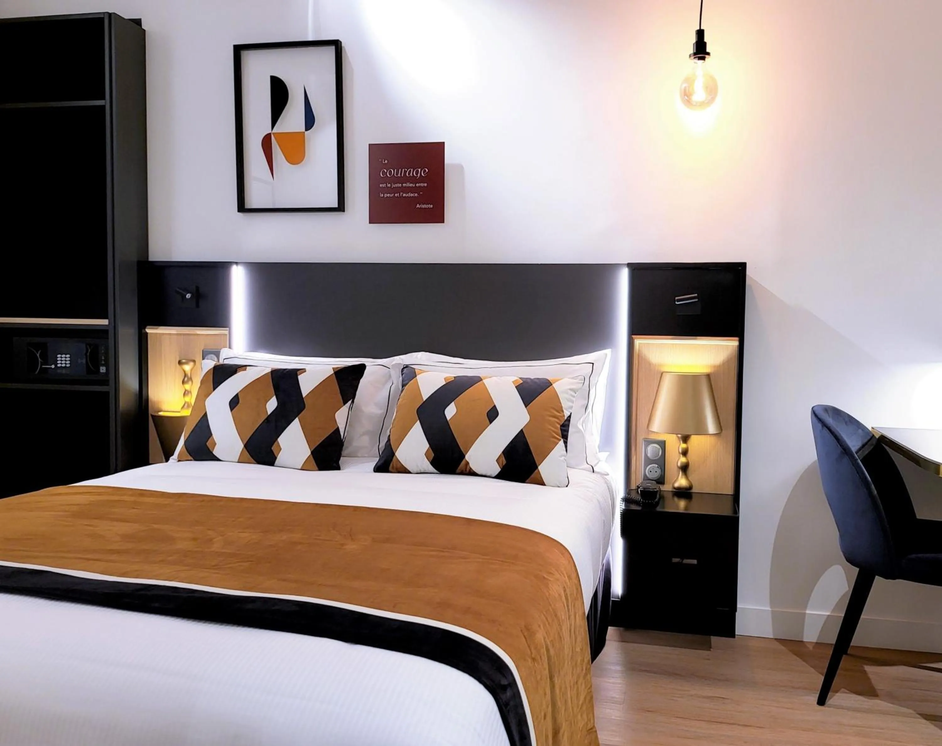 Classic Single Room in Star Champs-Elysées