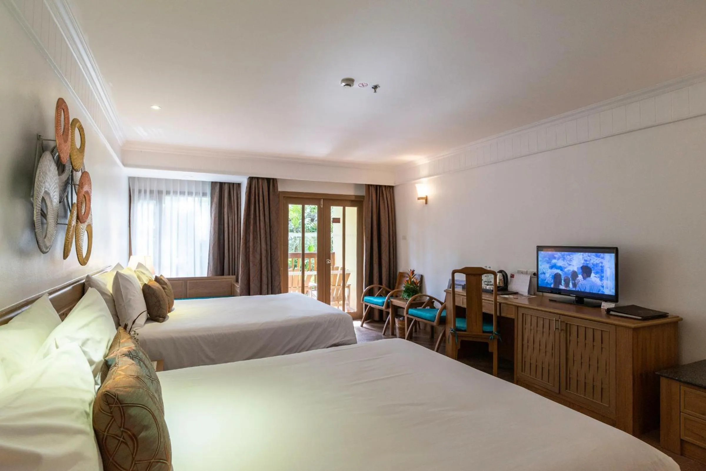 Deluxe Double or Twin Room - Ocean Wing in Seaview Resort Khao Lak - SHA Plus