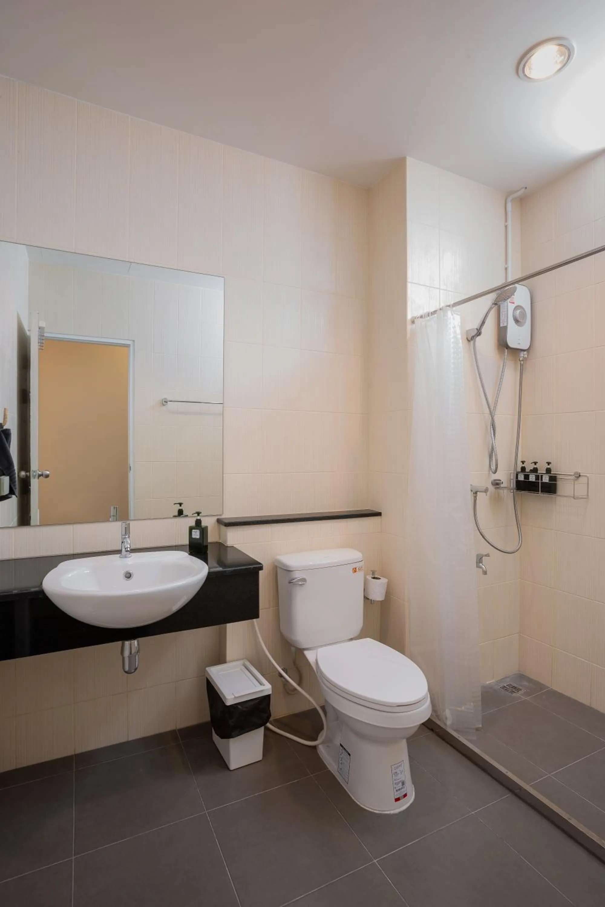 Double Room - 3rd FL. in Loft Series by Pak-Up