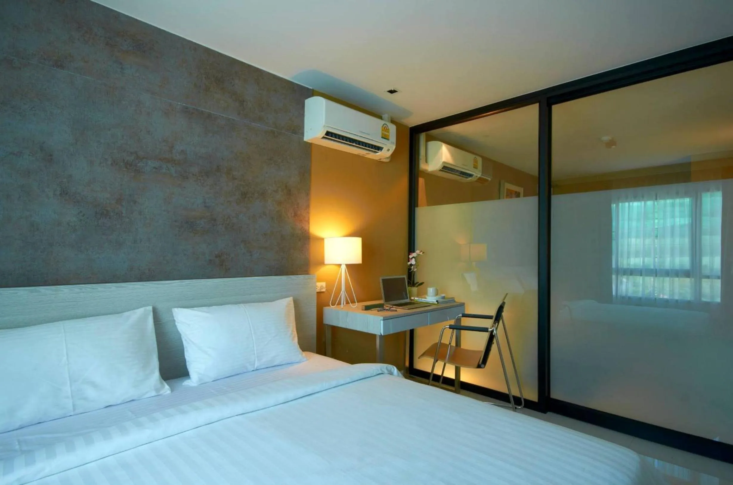 Two-Bedroom Suite in The Present Sathorn