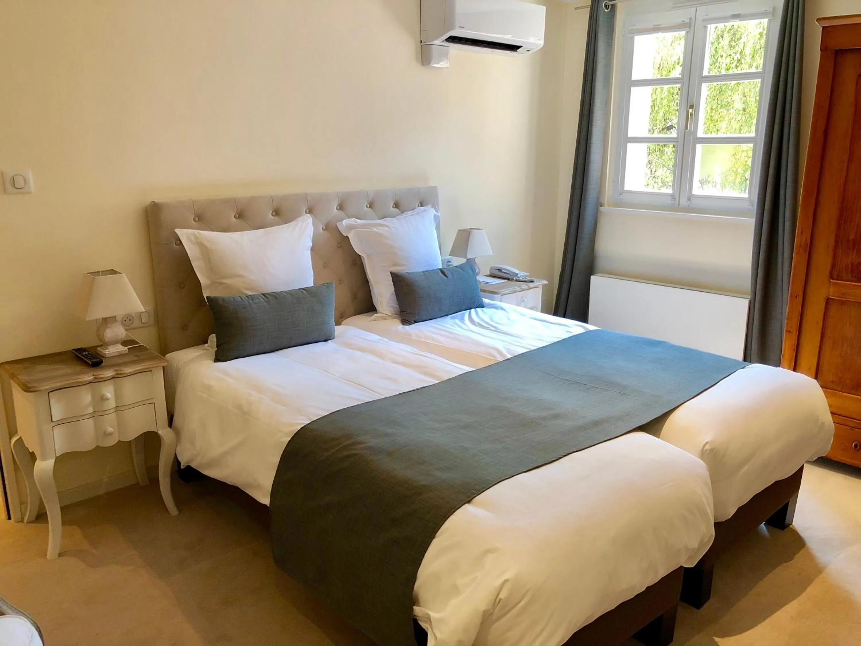 One-Bedroom Apartment - Annex in Hotel Restaurant Le Maréchal - Teritoria