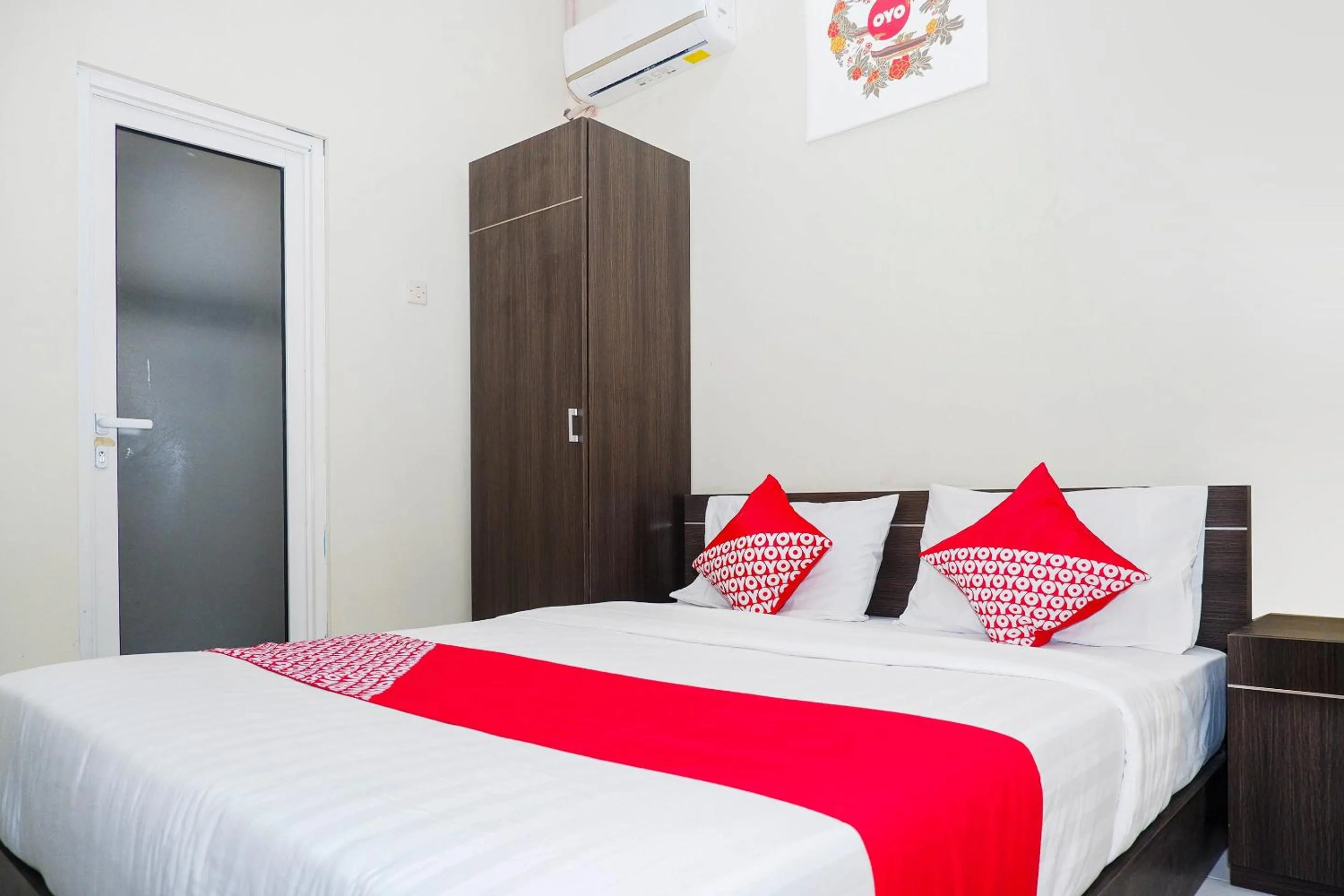 Standard Double Room in Hotel O Candi Residence