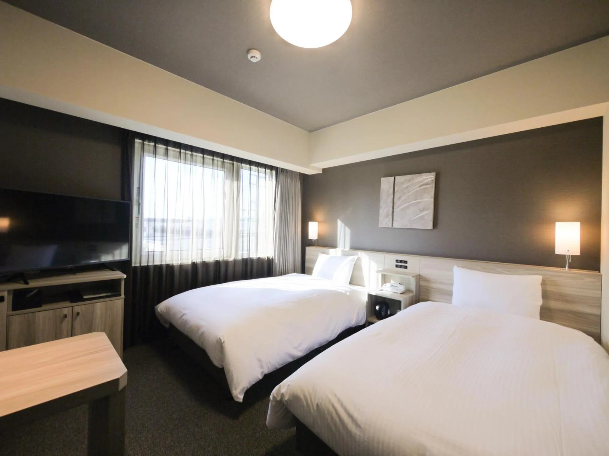 Twin Room - single occupancy - Non-Smoking in Hotel Route-Inn Osaka Kishiwada -Higashikishiwada Ekimae Kansai Airport-