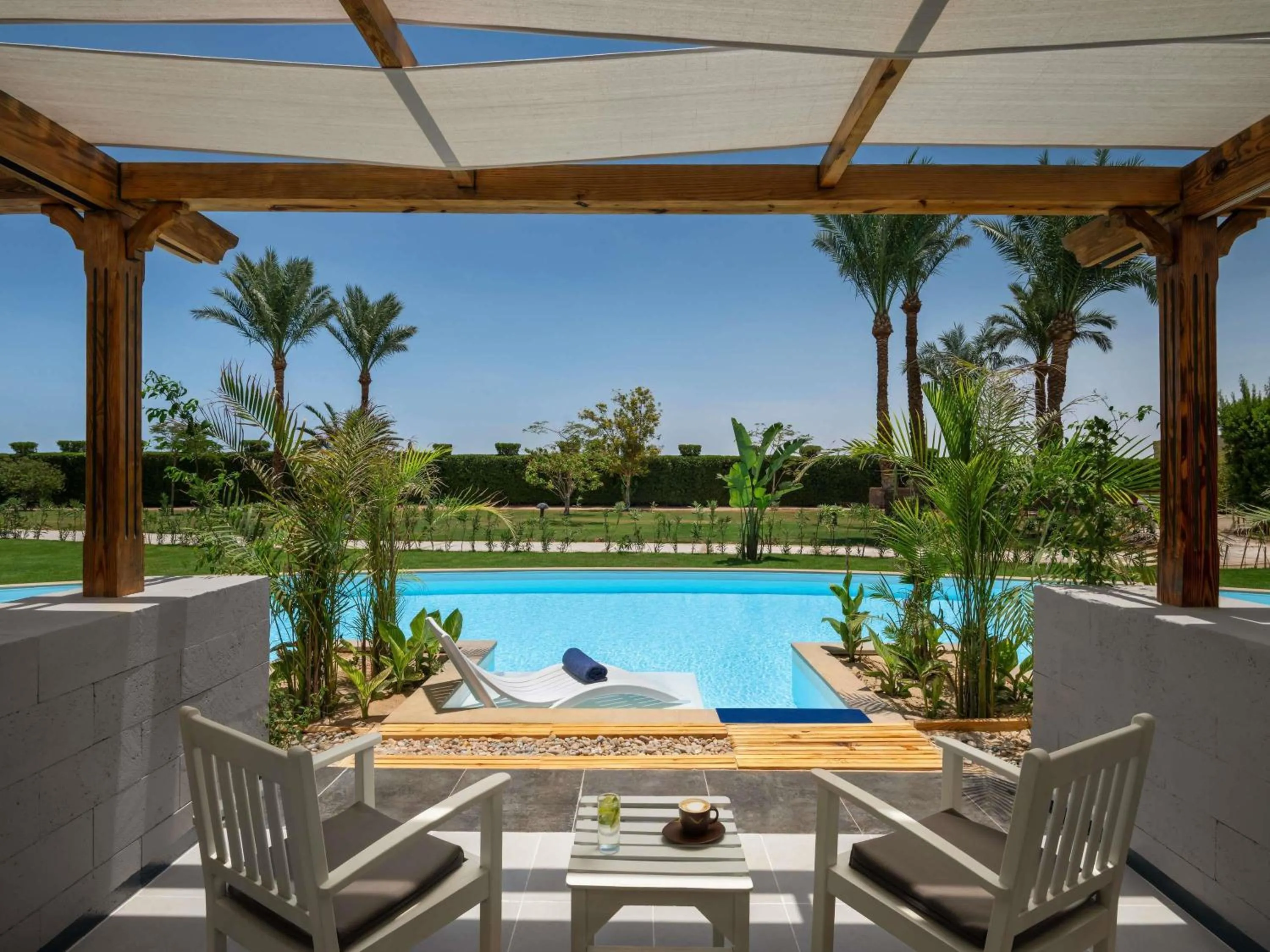 Swim Up Room Twin Bed in Movenpick Waterpark Resort & Spa Soma Bay