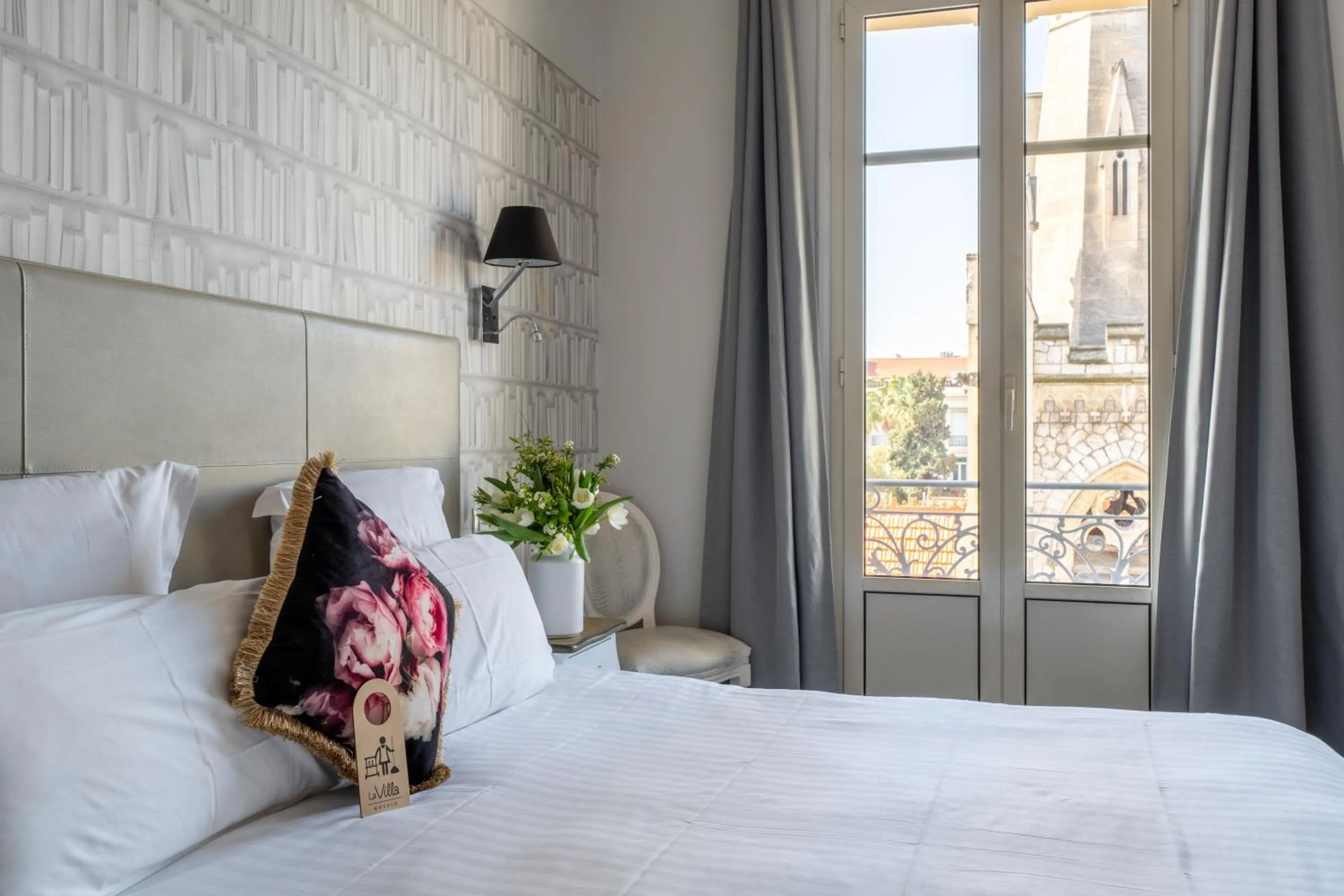 Executive Family Room in Hotel La Villa Nice Victor Hugo