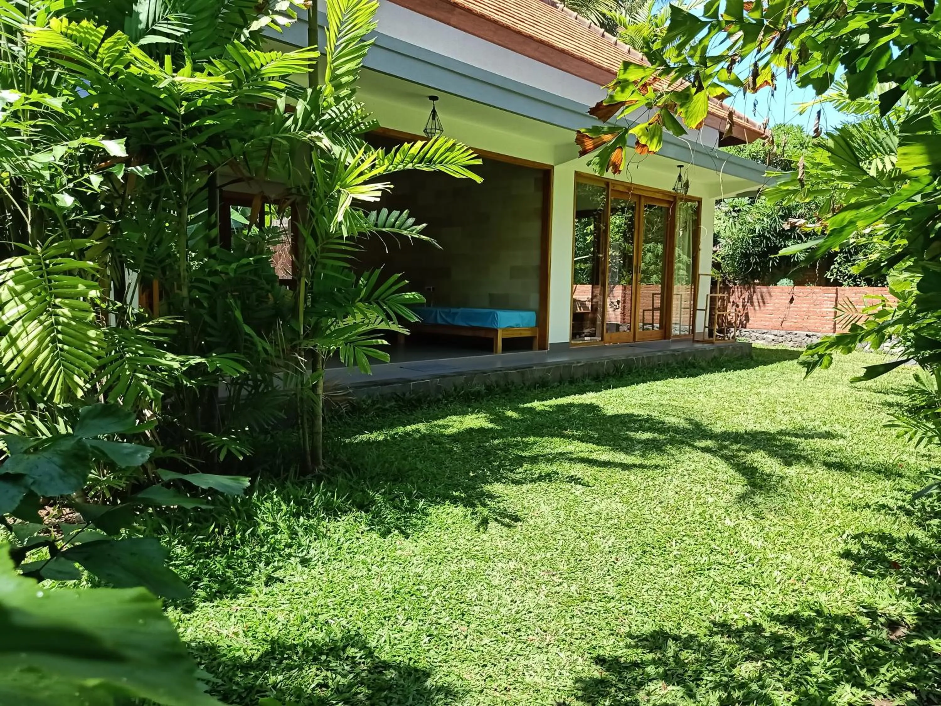 One-Bedroom Bungalow in Palm Beach Villas Bali