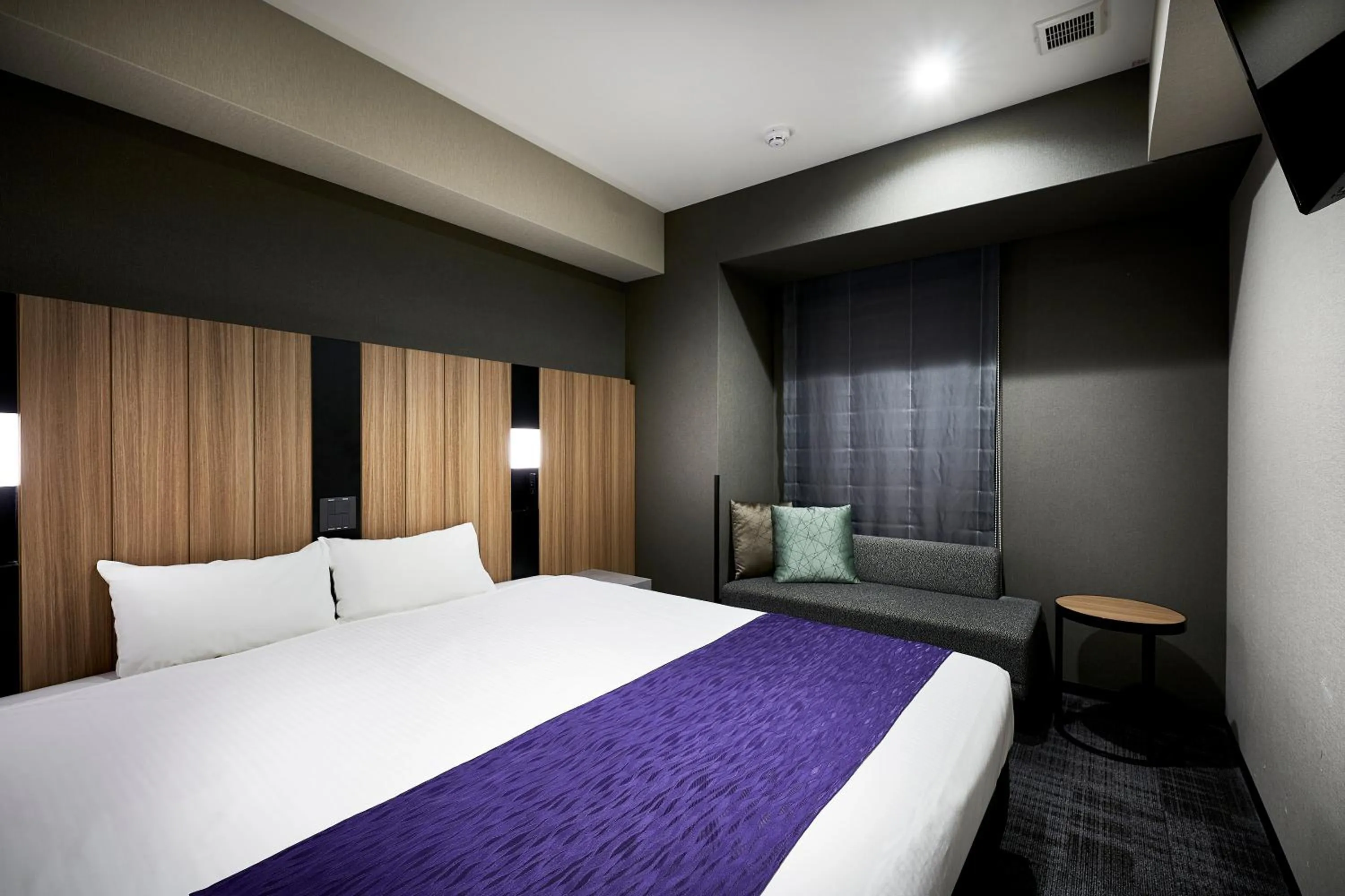 Standard King Room in hotel MONday Kyoto Karasuma Nijo