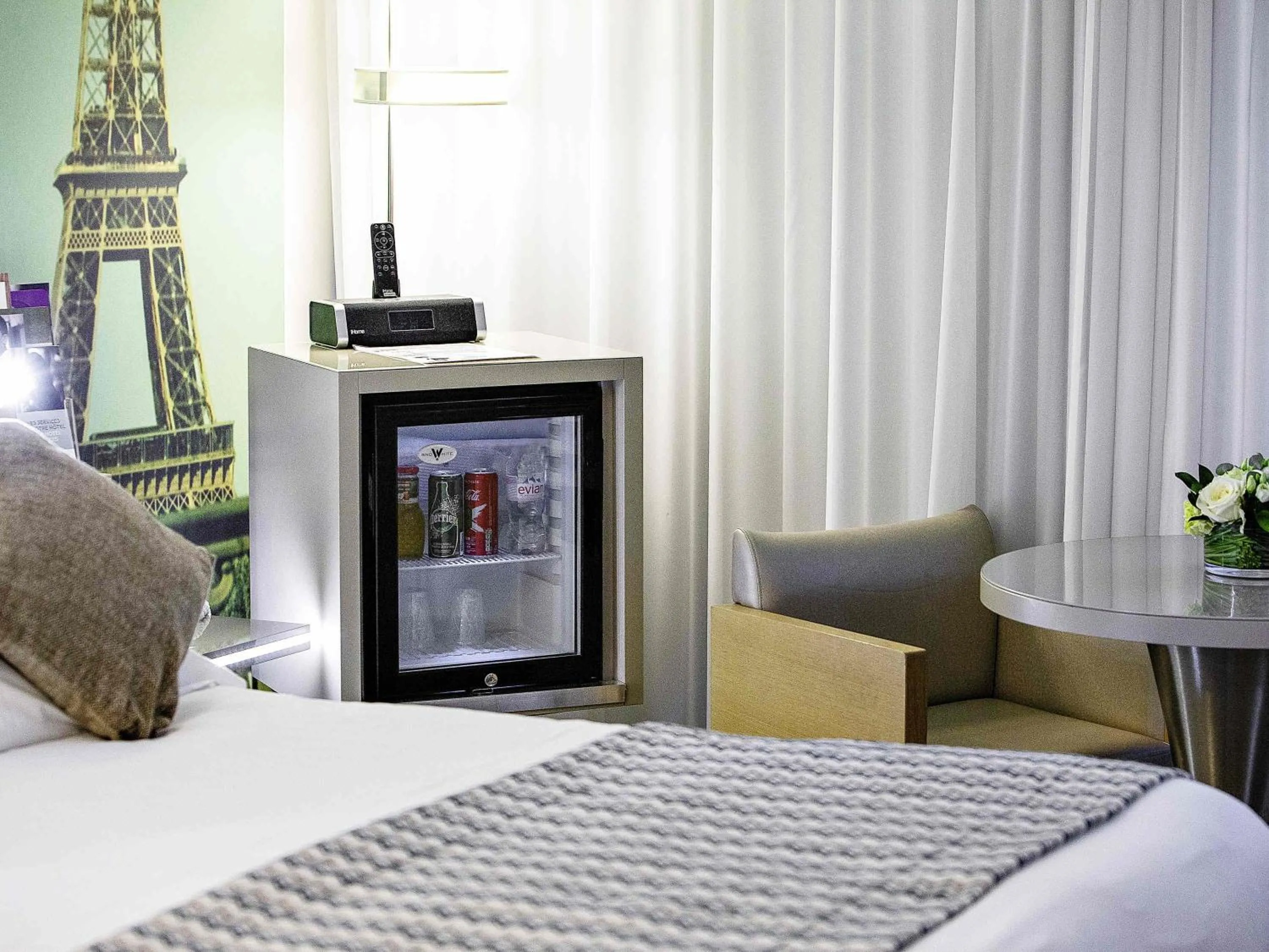 Superior Room with 1 Double Bed in Mercure Paris Vaugirard Porte De Versailles