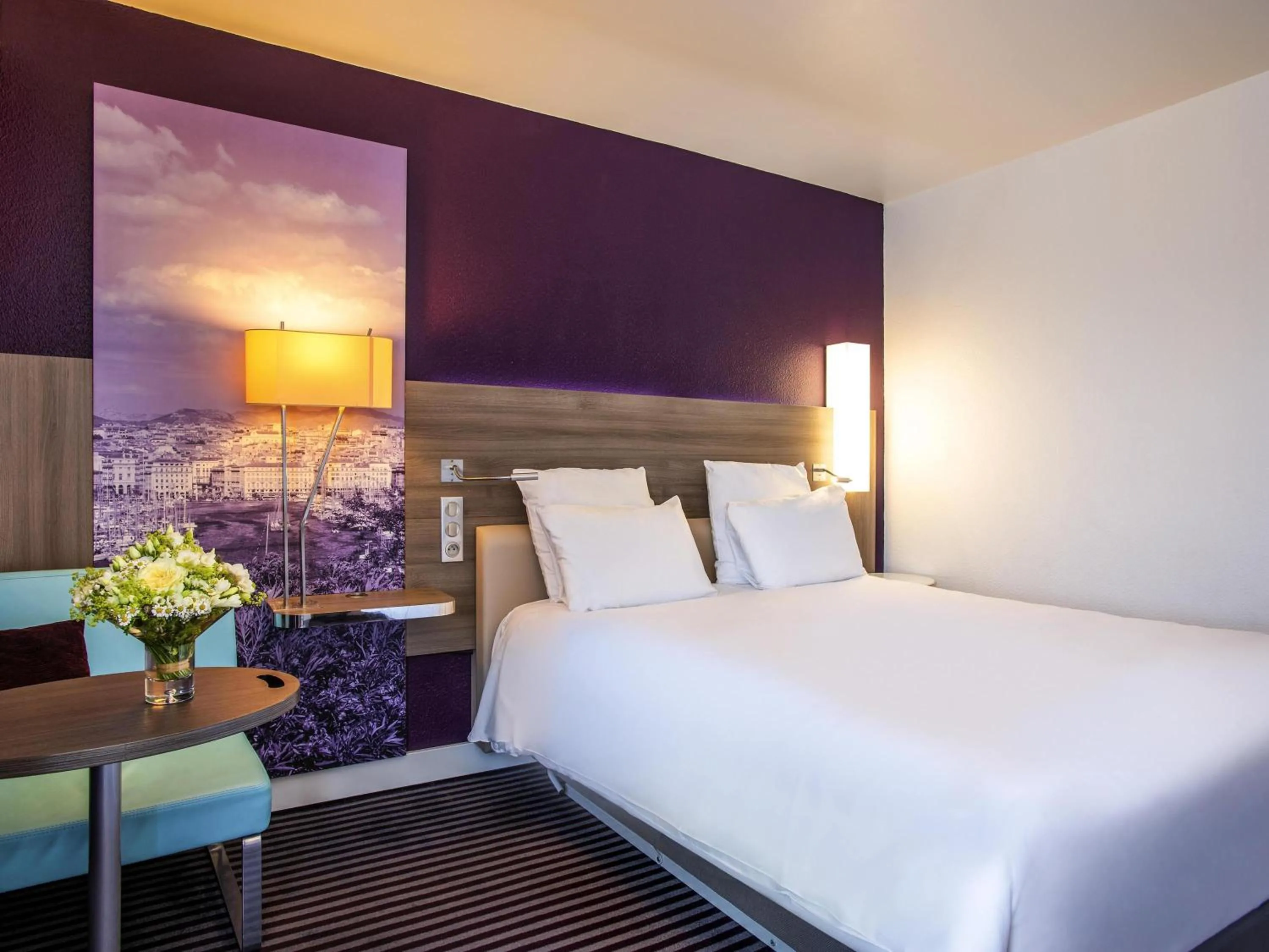 Classic Double Room in Mercure Marseille Centre Vieux Port