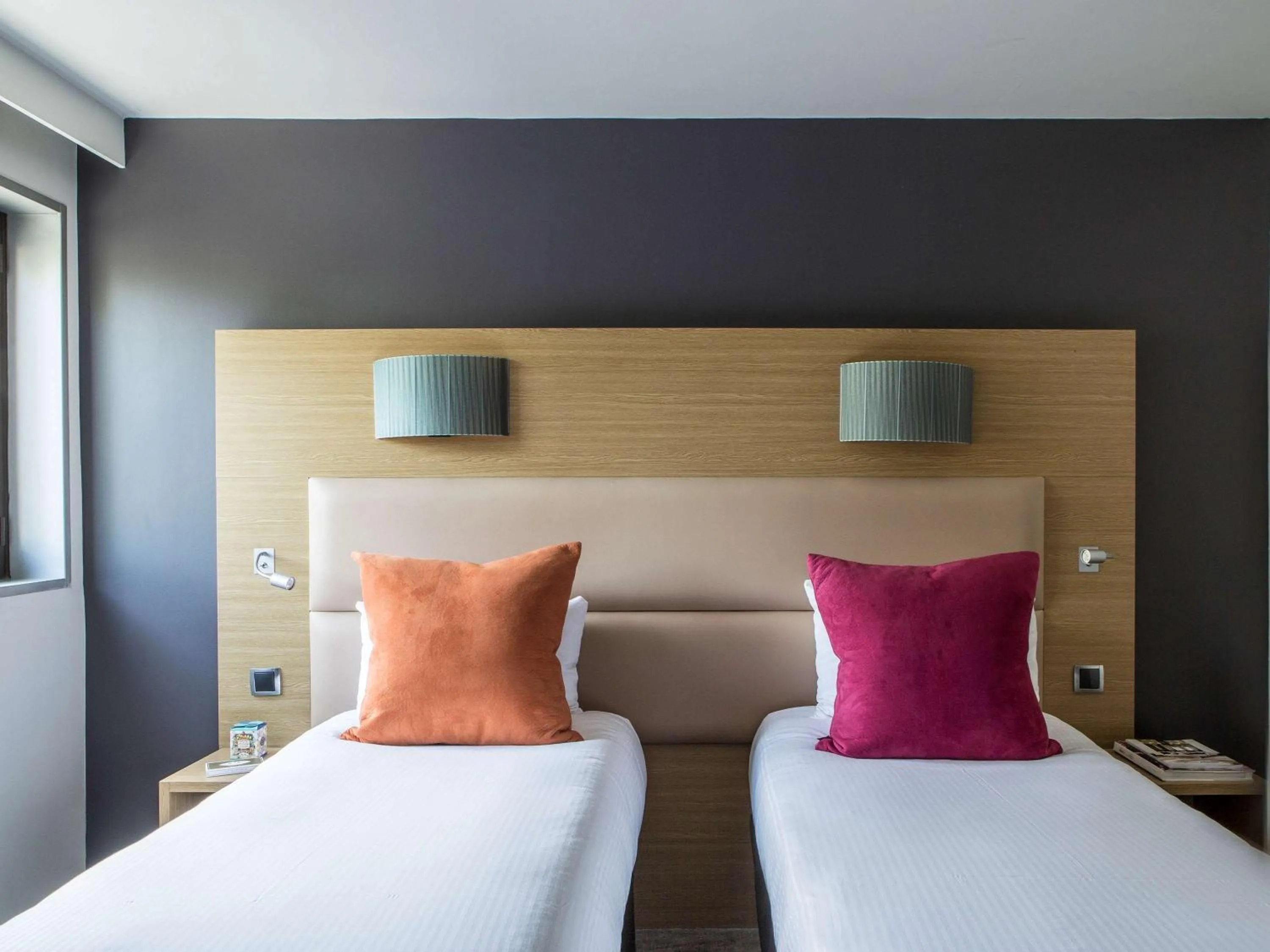 Classic Twin Room in Grand Hôtel Roi René Aix - MGallery Collection