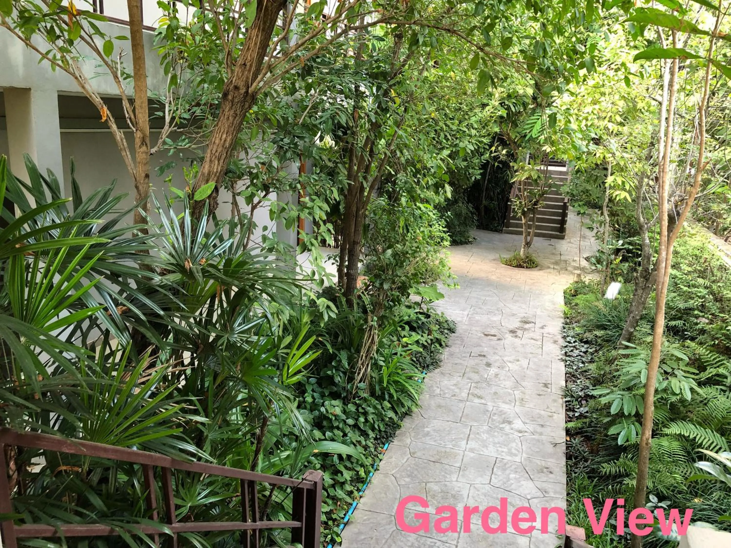 Standard Triple Room in Taman Resort