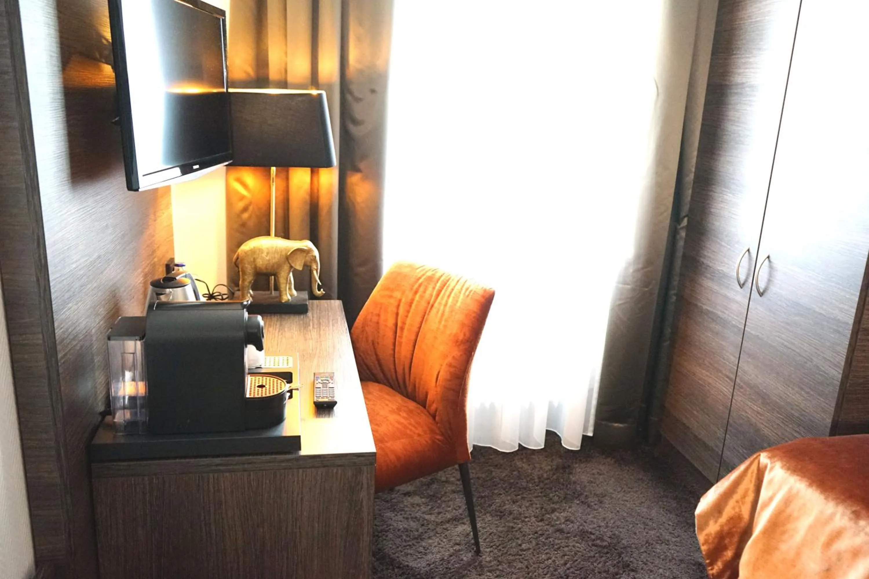 Superior Single Room in Boutique Hotel Germania