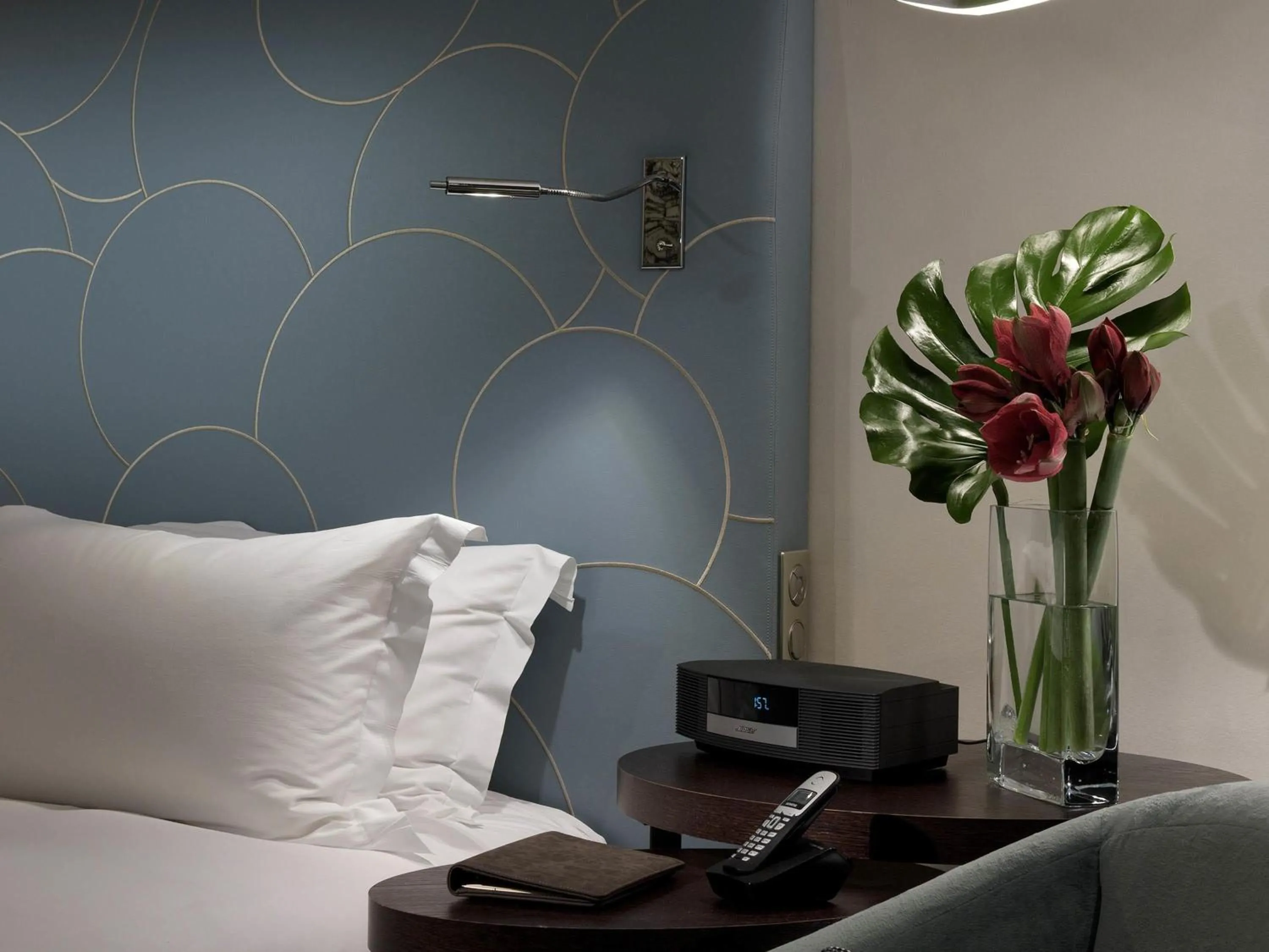 Superior Queen Room with Balcony and Harbor View in Sofitel Marseille Vieux-Port