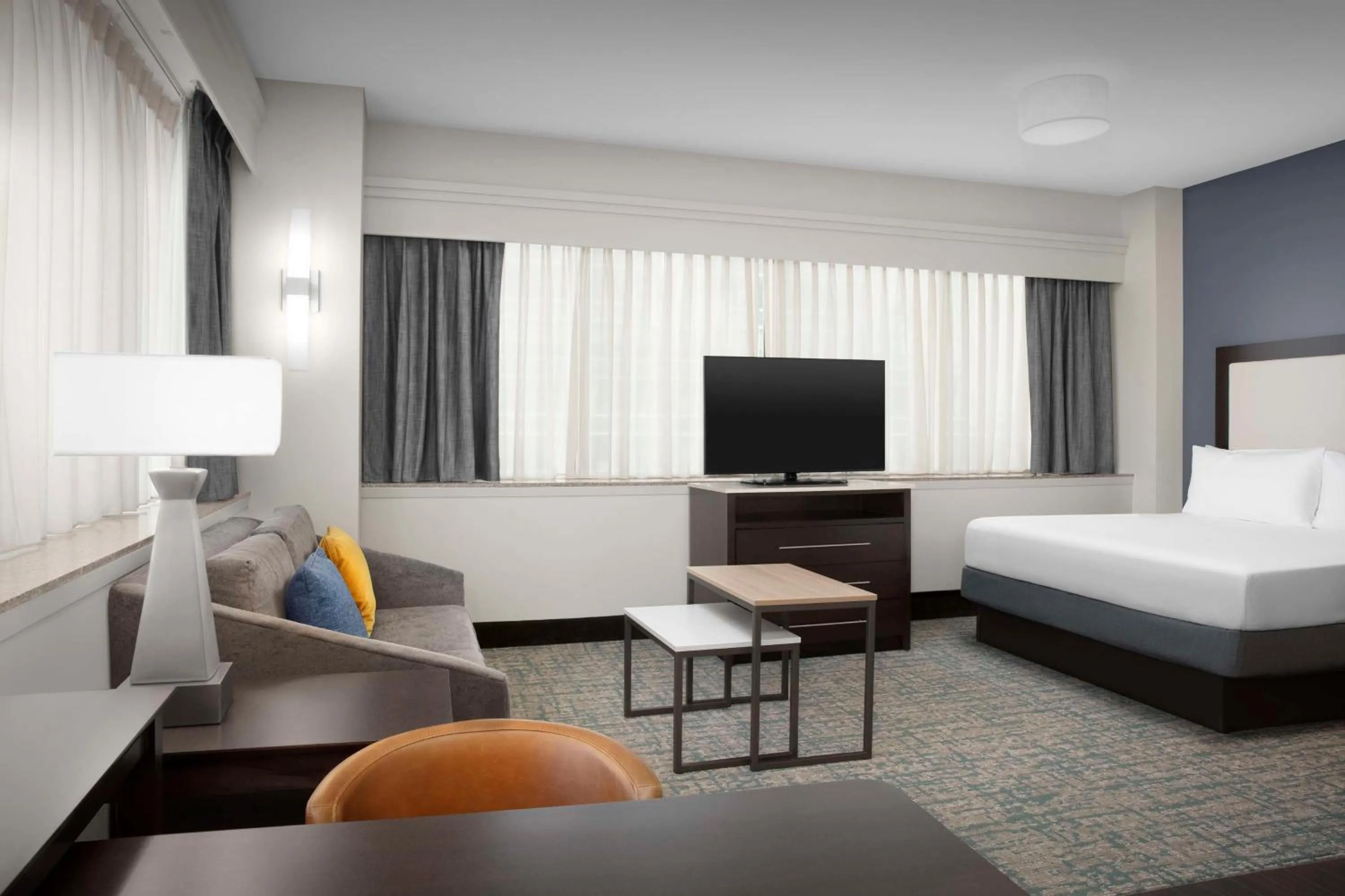 Corner King Studio Suite - Non-Smoking in Homewood Suites Dallas Downtown