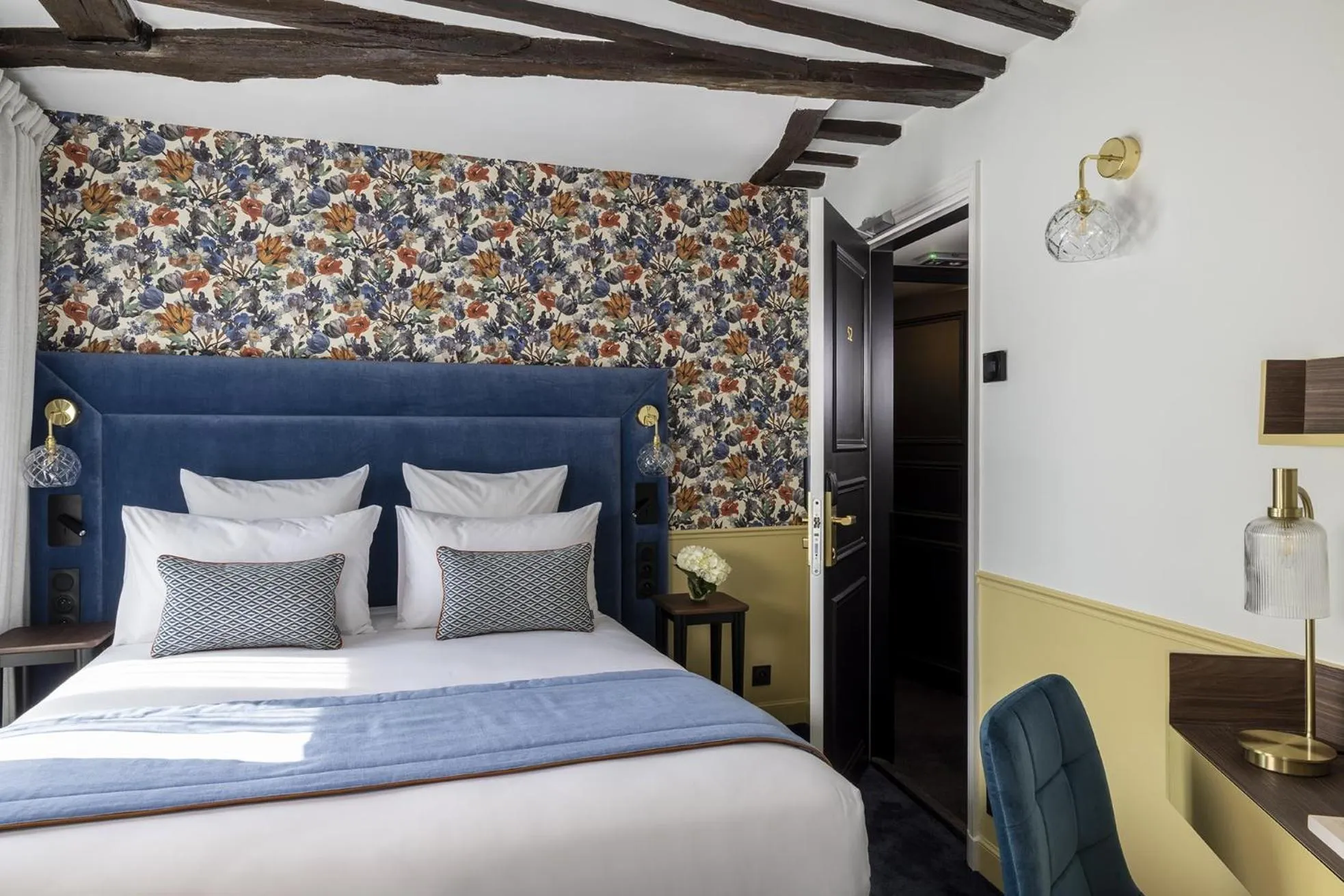 Two-Bedroom Suite in Hotel Louis II