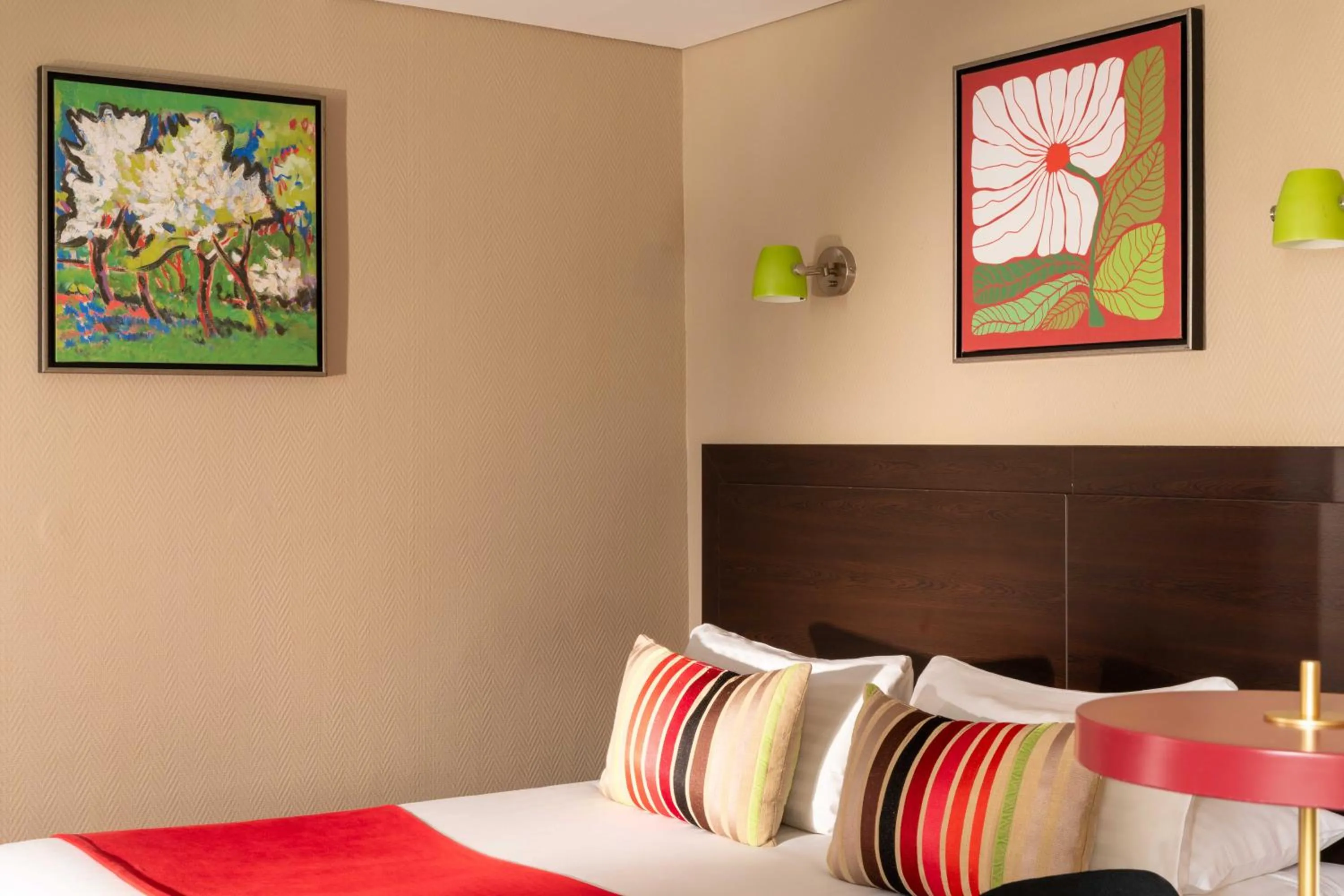 Superior Triple Room in Chatillon Paris Montparnasse