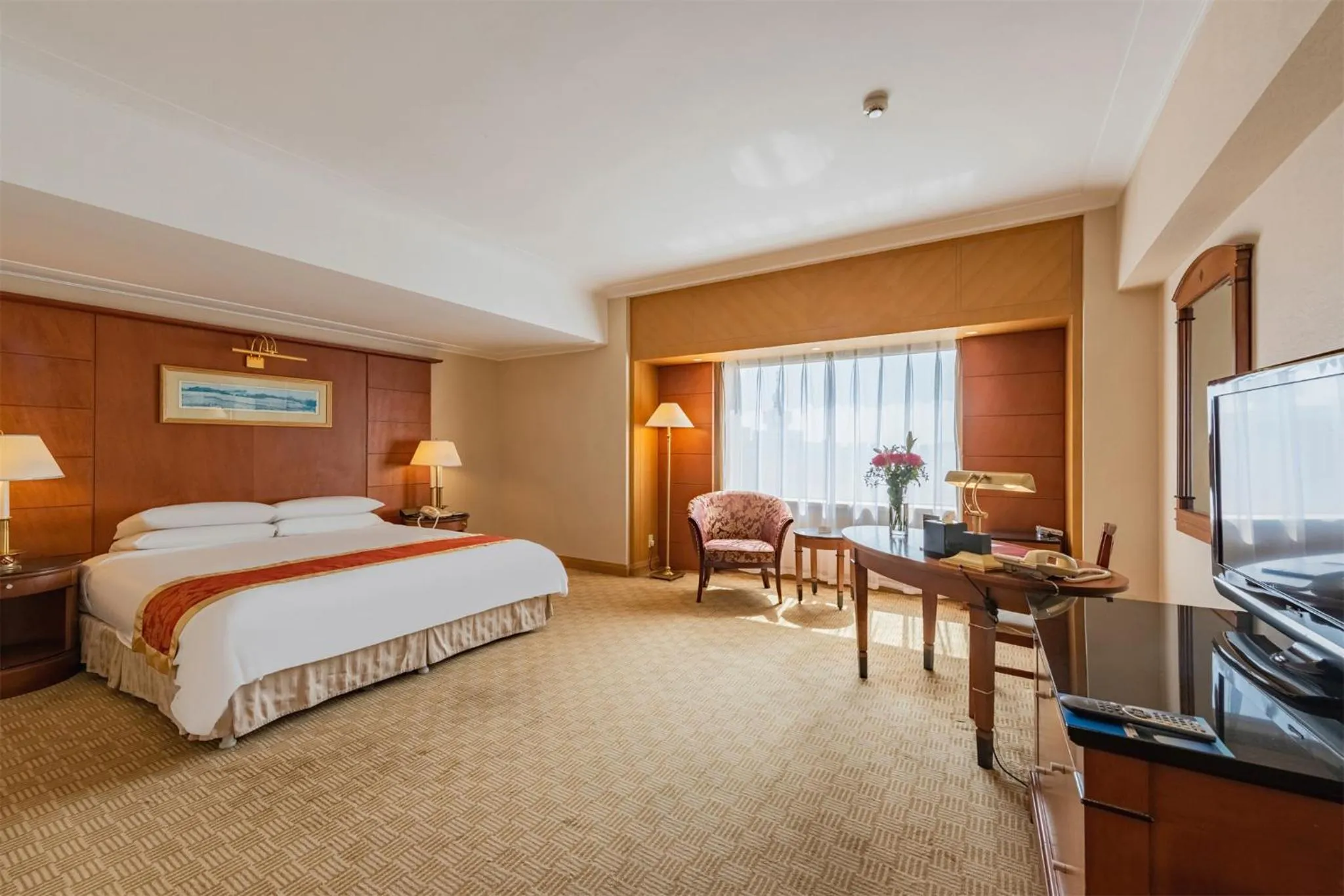 Deluxe Double or Twin Room in Ruishi Hotel Dalian