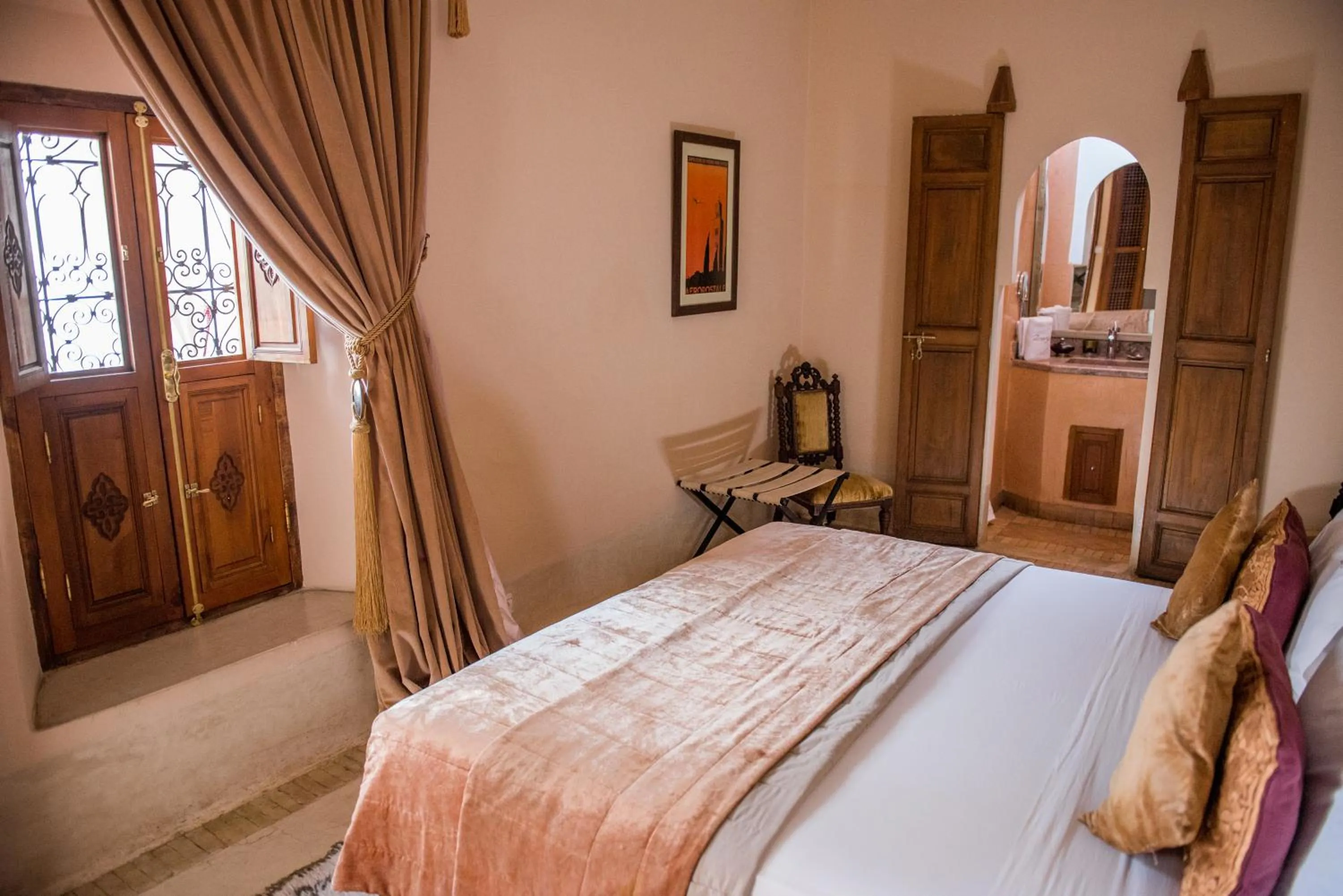 Isaac Double Room in Riad Zamzam